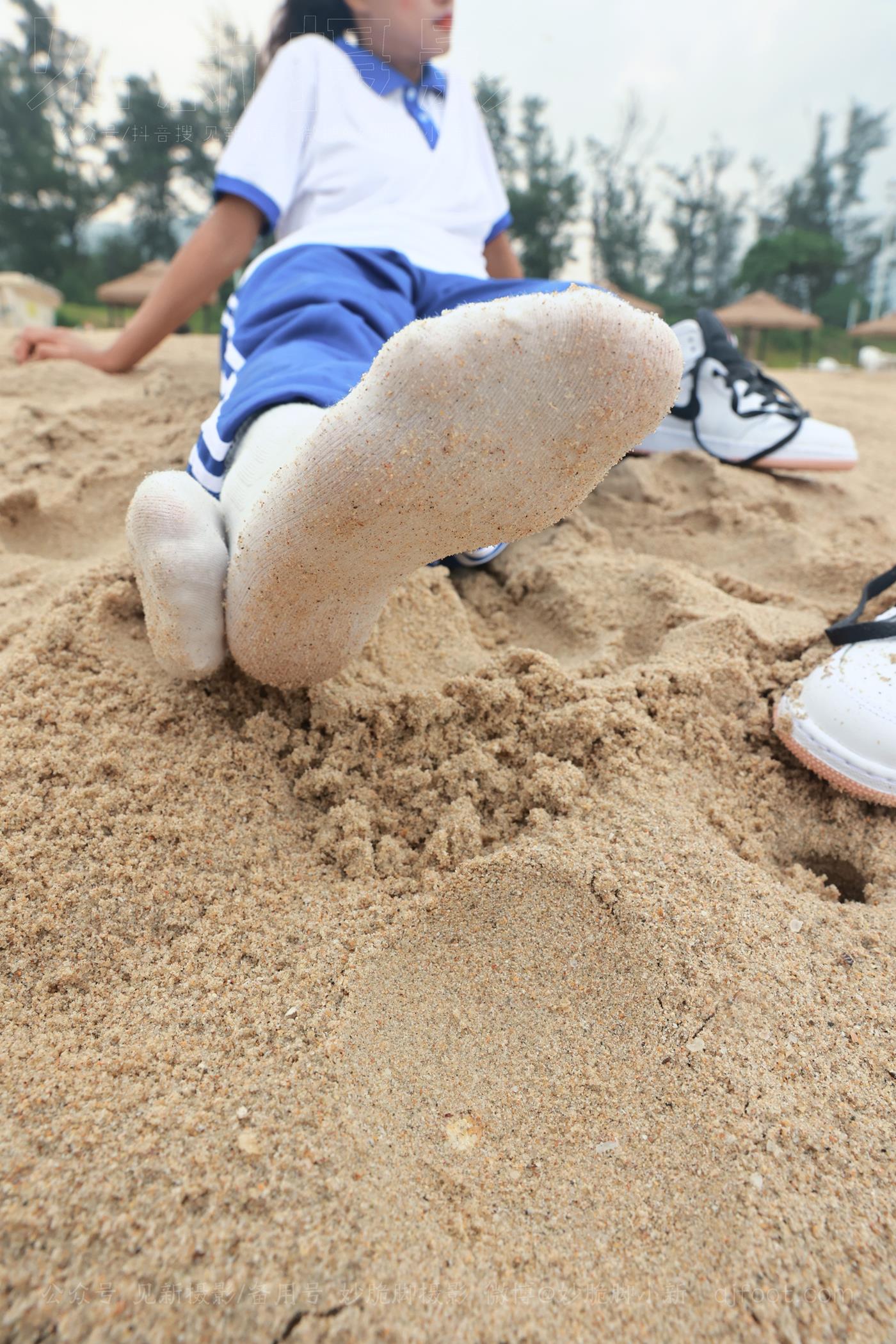 图片[84]-[见新摄影]NO.019 世界上最甜美的沙滩校园风，连海风都是甜的[252P] – 速更版-美库