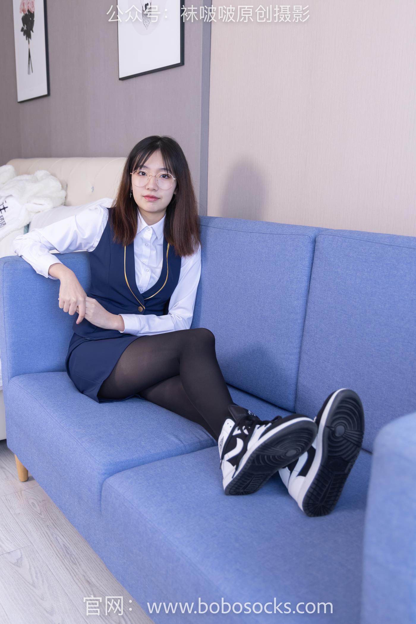 图片[10]-[BoBoSocks袜啵啵]NO.132 小甜豆-aj1板鞋、蓝色短靴、厚黑丝、厚红丝[145P] – 速更版-美库