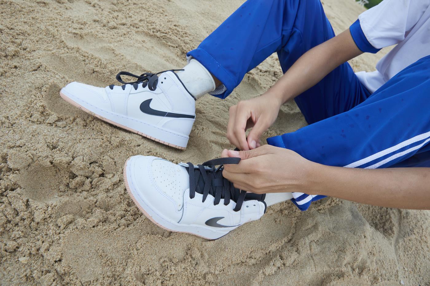 图片[143]-[见新摄影]NO.019 世界上最甜美的沙滩校园风，连海风都是甜的[252P] – 速更版-美库