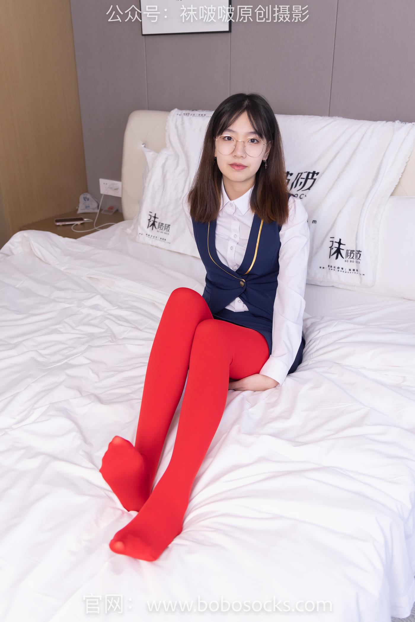 图片[110]-[BoBoSocks袜啵啵]NO.132 小甜豆-aj1板鞋、蓝色短靴、厚黑丝、厚红丝[145P] – 速更版-美库