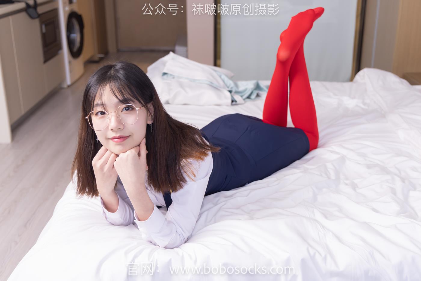 图片[120]-[BoBoSocks袜啵啵]NO.132 小甜豆-aj1板鞋、蓝色短靴、厚黑丝、厚红丝[145P] – 速更版-美库