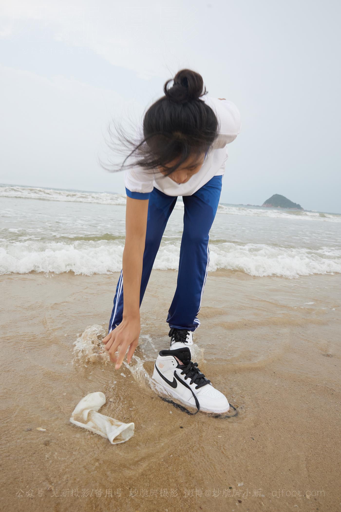 图片[194]-[见新摄影]NO.019 世界上最甜美的沙滩校园风，连海风都是甜的[252P] – 速更版-美库