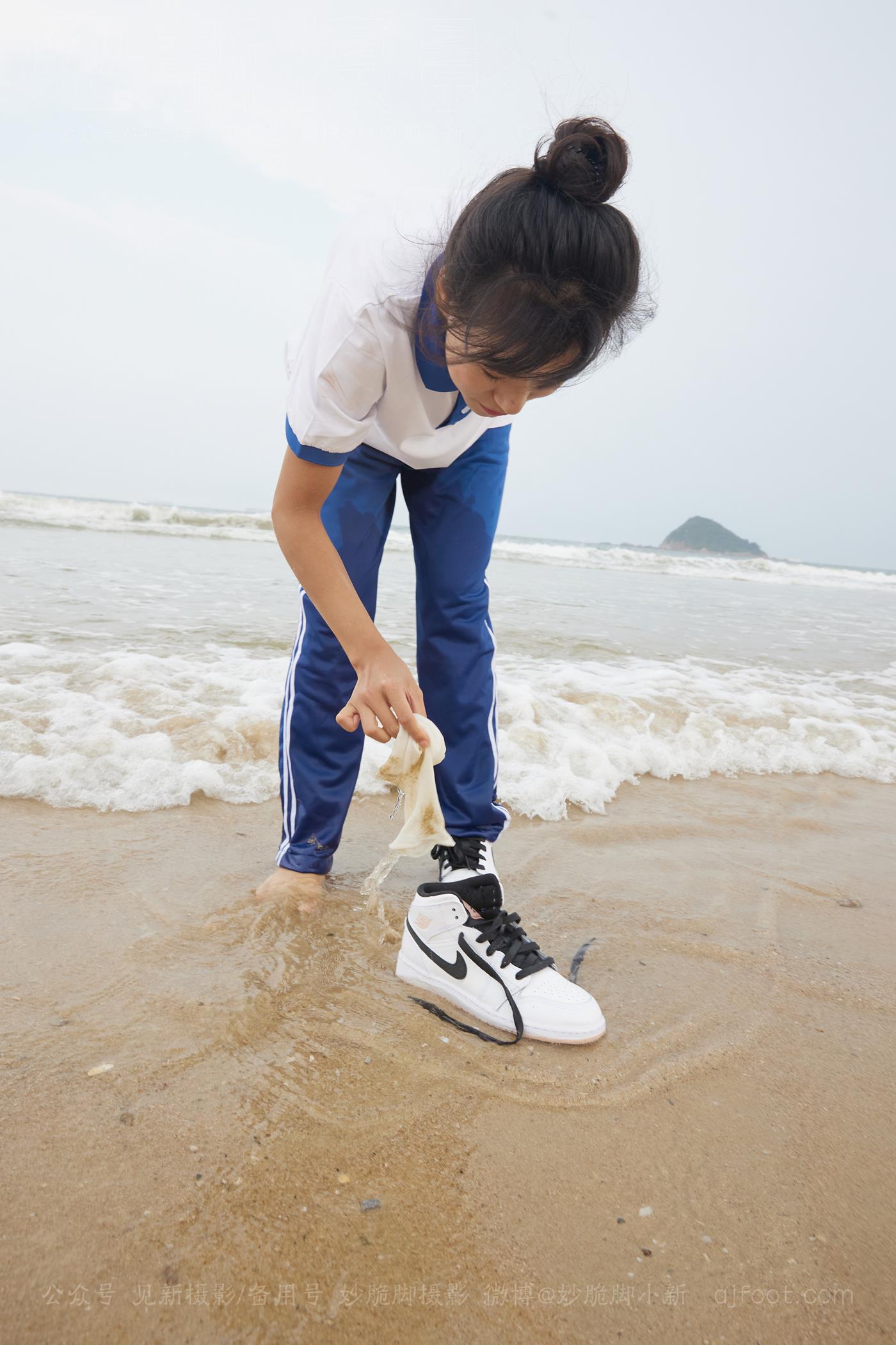 图片[195]-[见新摄影]NO.019 世界上最甜美的沙滩校园风，连海风都是甜的[252P] – 速更版-美库