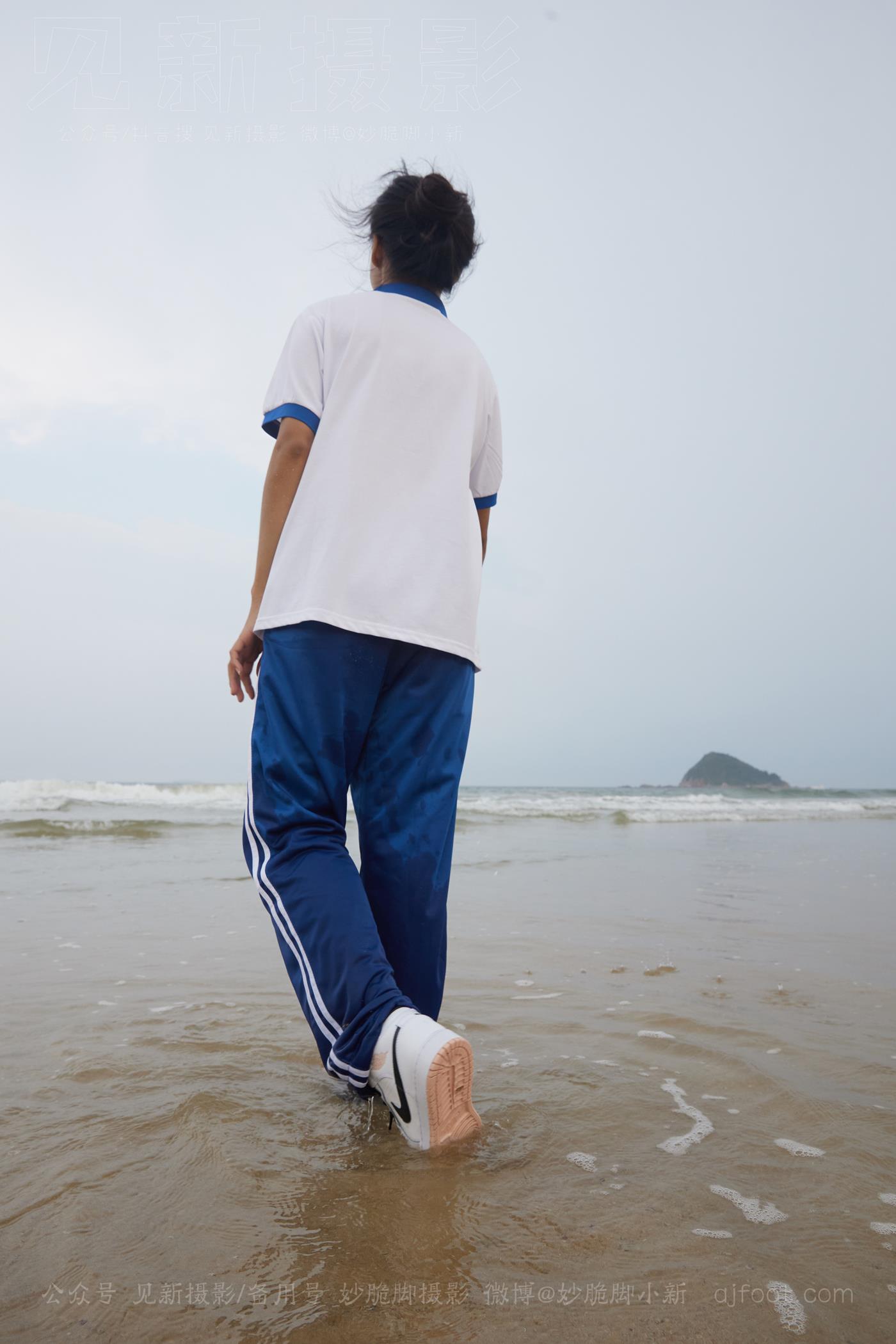 图片[198]-[见新摄影]NO.019 世界上最甜美的沙滩校园风，连海风都是甜的[252P] – 速更版-美库