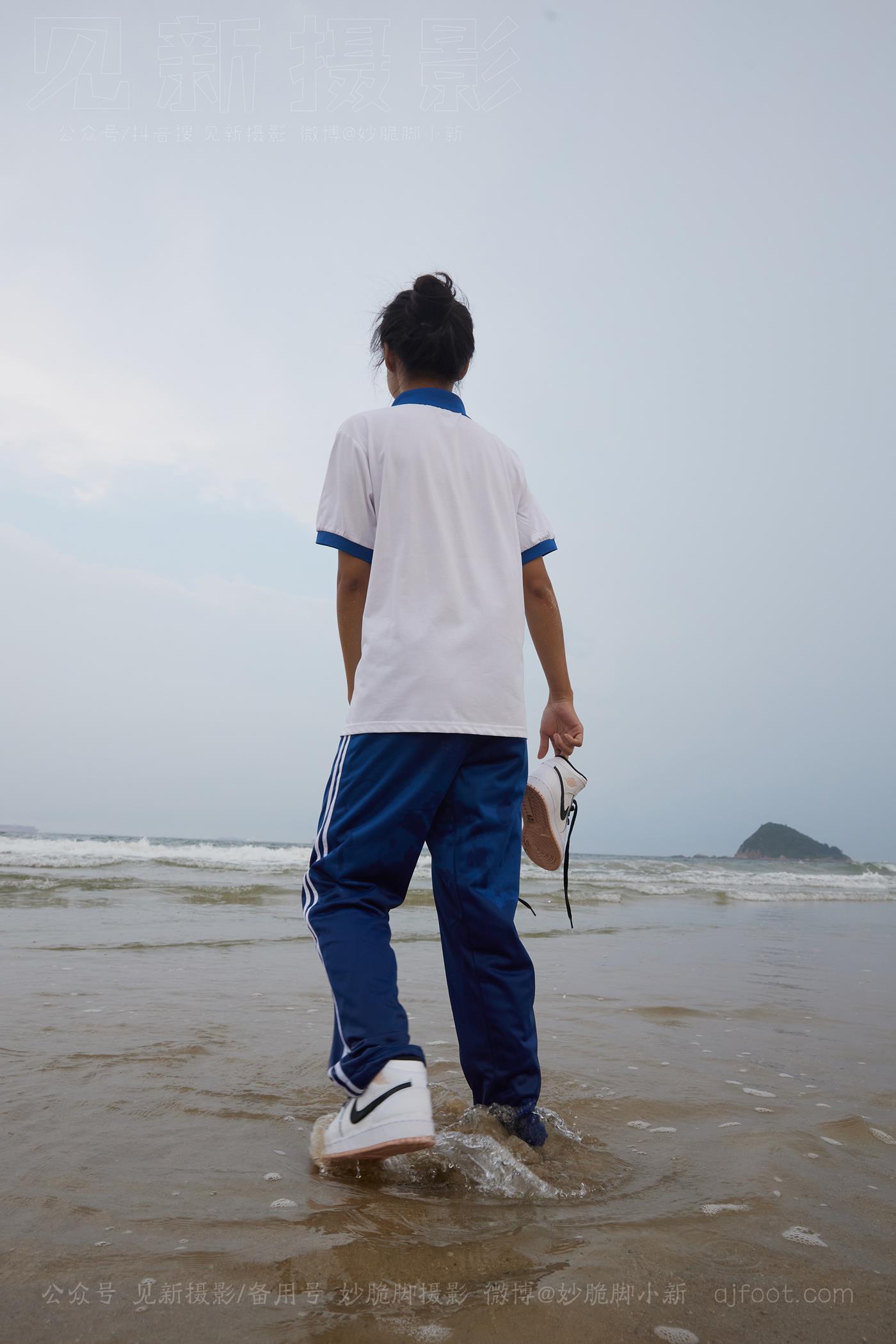 图片[200]-[见新摄影]NO.019 世界上最甜美的沙滩校园风，连海风都是甜的[252P] – 速更版-美库