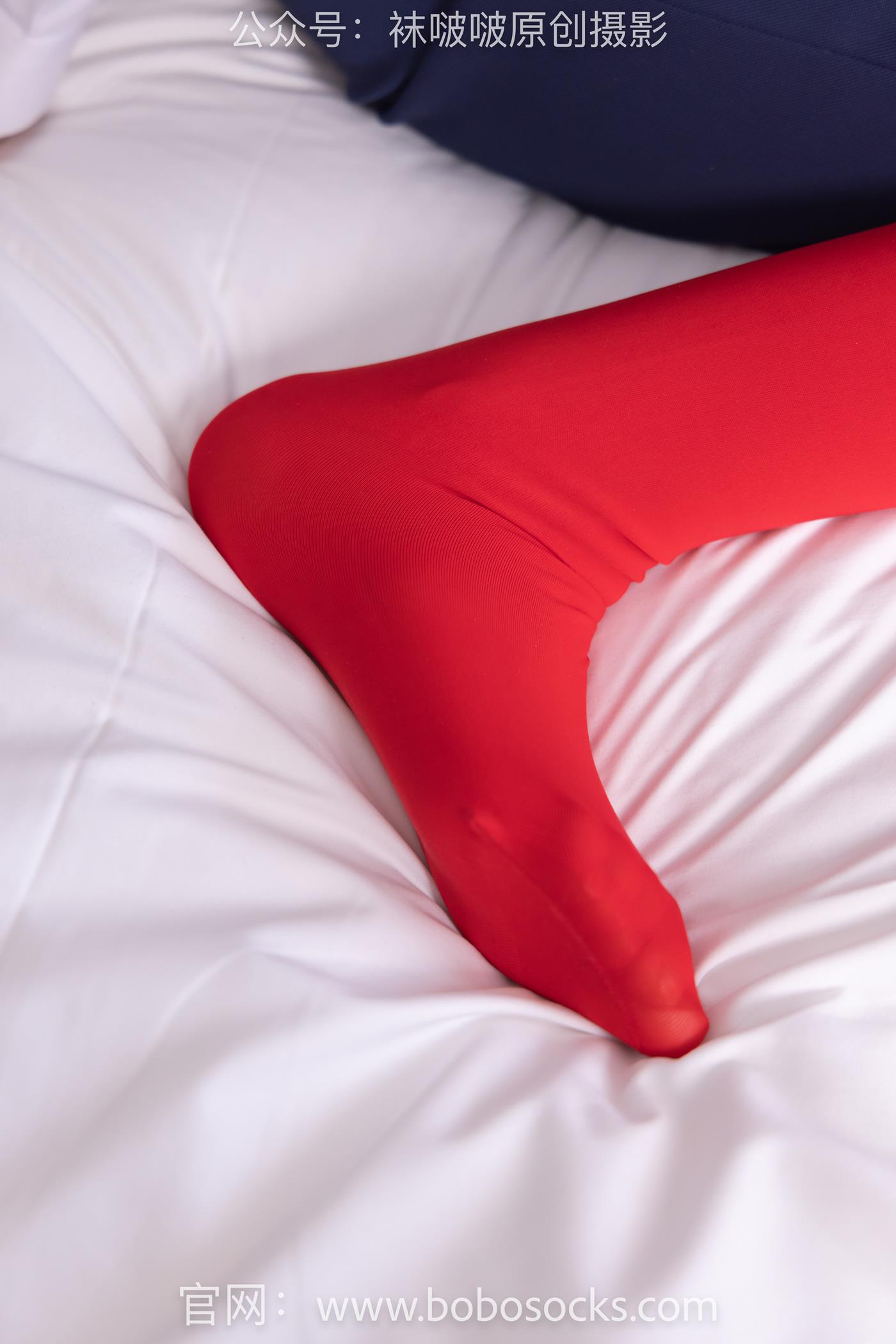 图片[136]-[BoBoSocks袜啵啵]NO.132 小甜豆-aj1板鞋、蓝色短靴、厚黑丝、厚红丝[145P] – 速更版-美库