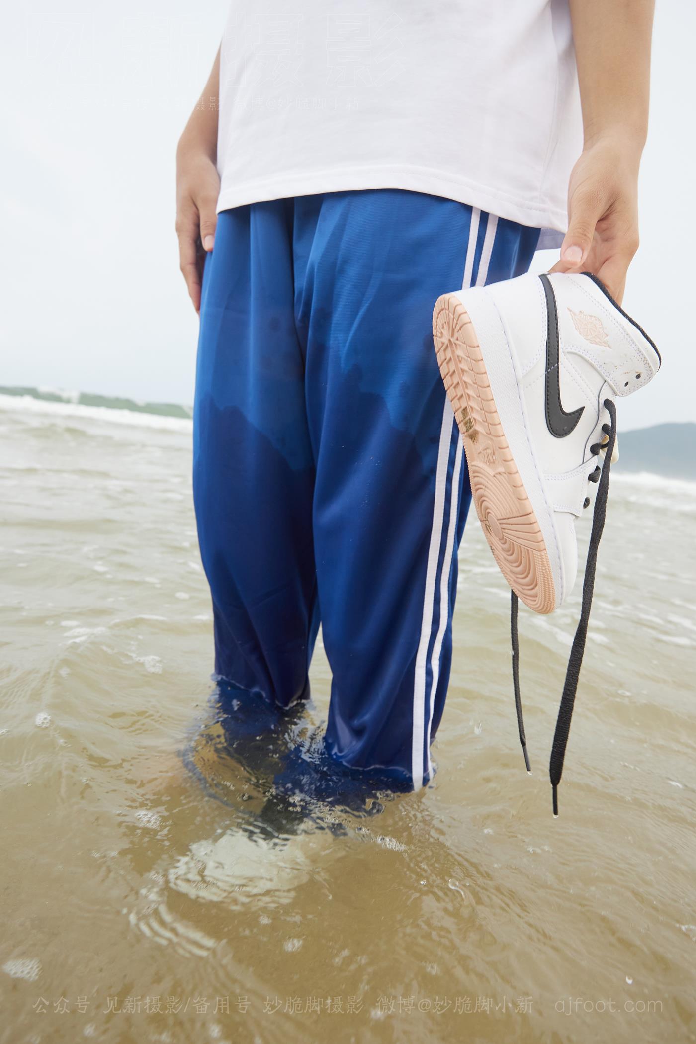 图片[212]-[见新摄影]NO.019 世界上最甜美的沙滩校园风，连海风都是甜的[252P] – 速更版-美库