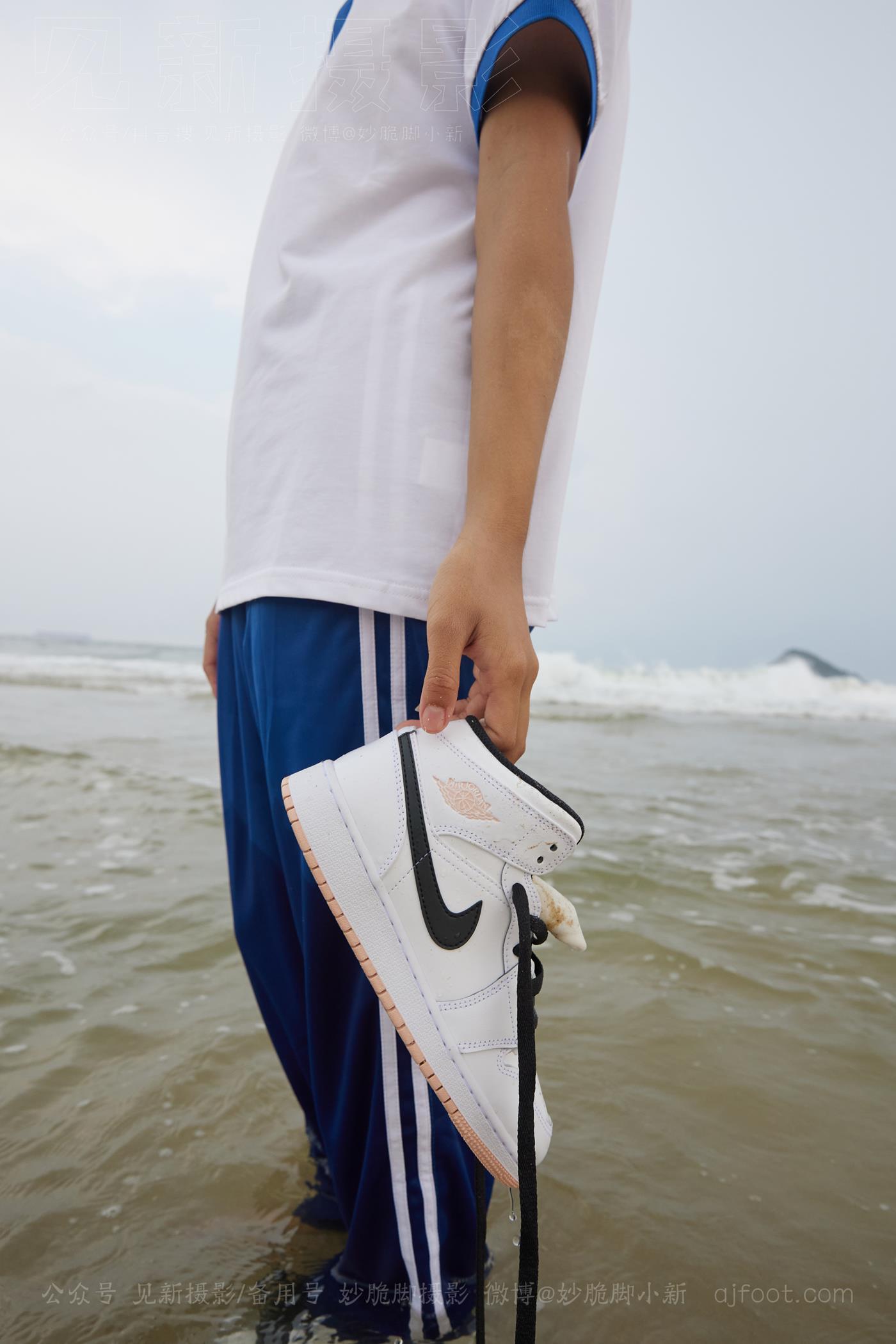 图片[213]-[见新摄影]NO.019 世界上最甜美的沙滩校园风，连海风都是甜的[252P] – 速更版-美库