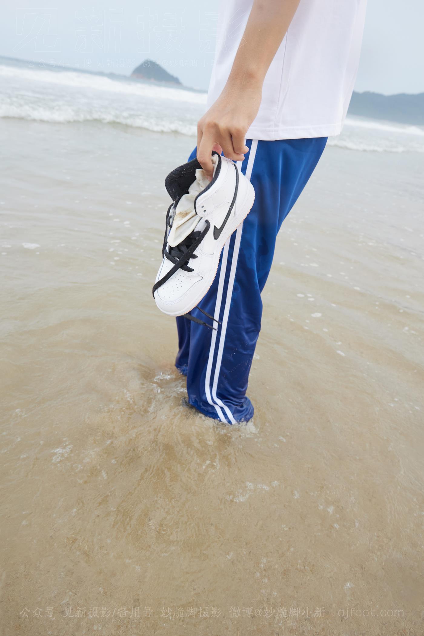 图片[219]-[见新摄影]NO.019 世界上最甜美的沙滩校园风，连海风都是甜的[252P] – 速更版-美库