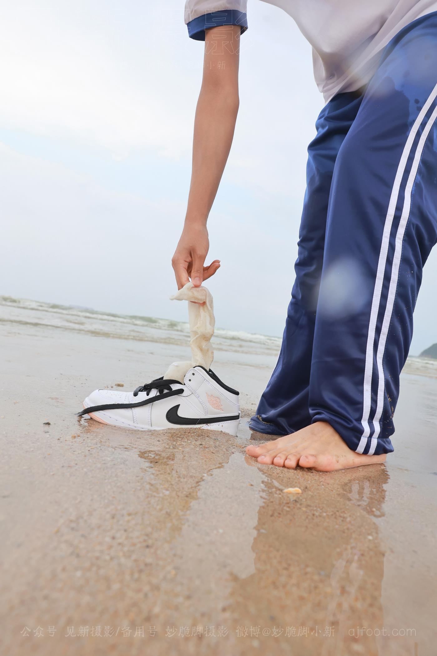 图片[225]-[见新摄影]NO.019 世界上最甜美的沙滩校园风，连海风都是甜的[252P] – 速更版-美库