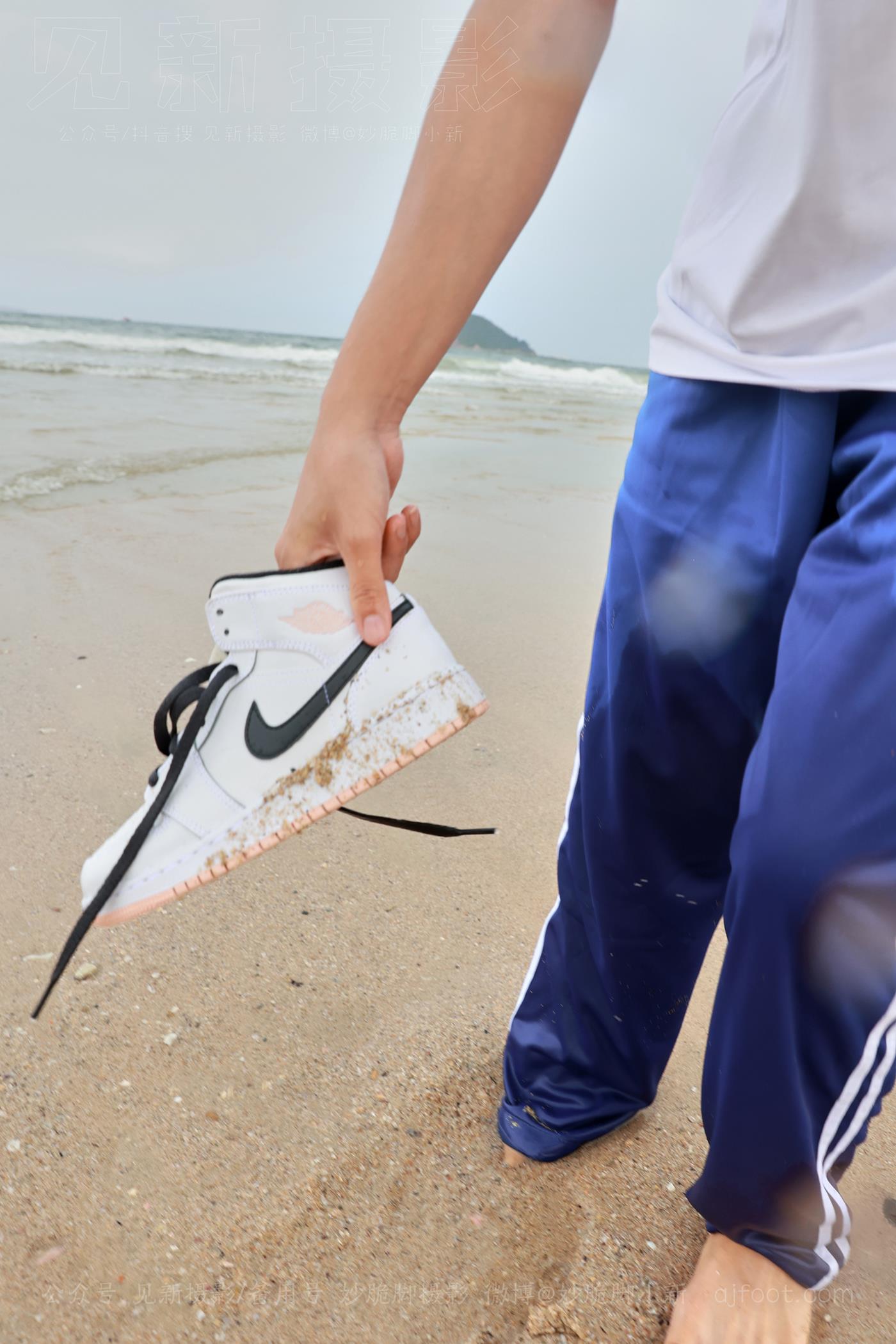 图片[227]-[见新摄影]NO.019 世界上最甜美的沙滩校园风，连海风都是甜的[252P] – 速更版-美库