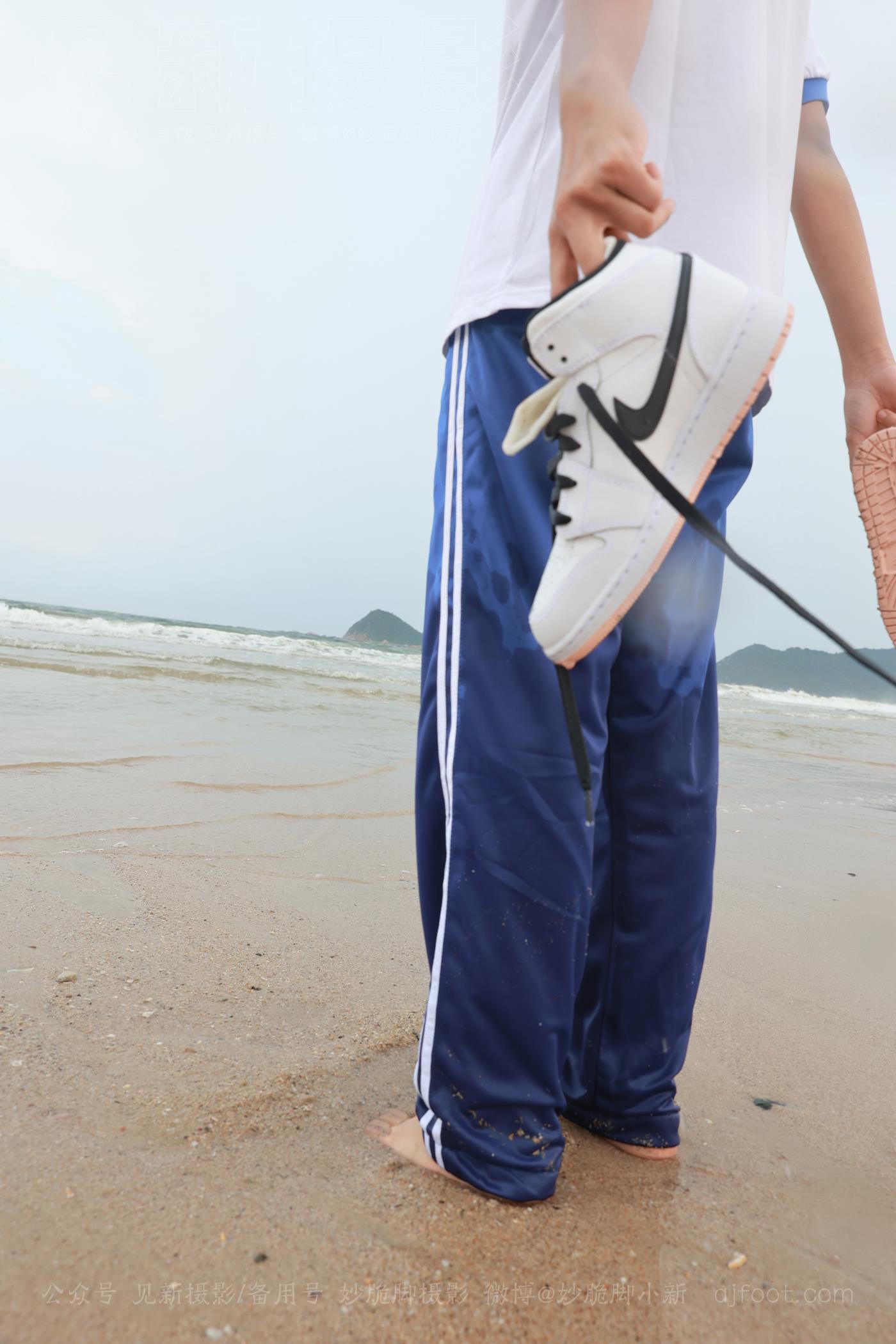 图片[229]-[见新摄影]NO.019 世界上最甜美的沙滩校园风，连海风都是甜的[252P] – 速更版-美库