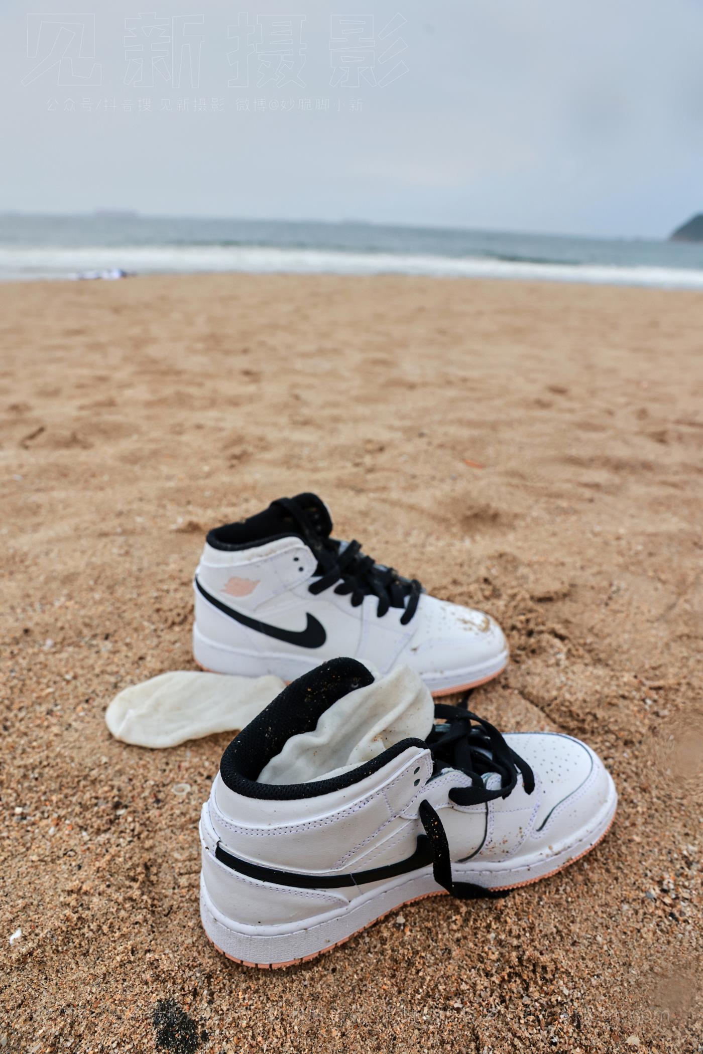 图片[242]-[见新摄影]NO.019 世界上最甜美的沙滩校园风，连海风都是甜的[252P] – 速更版-美库