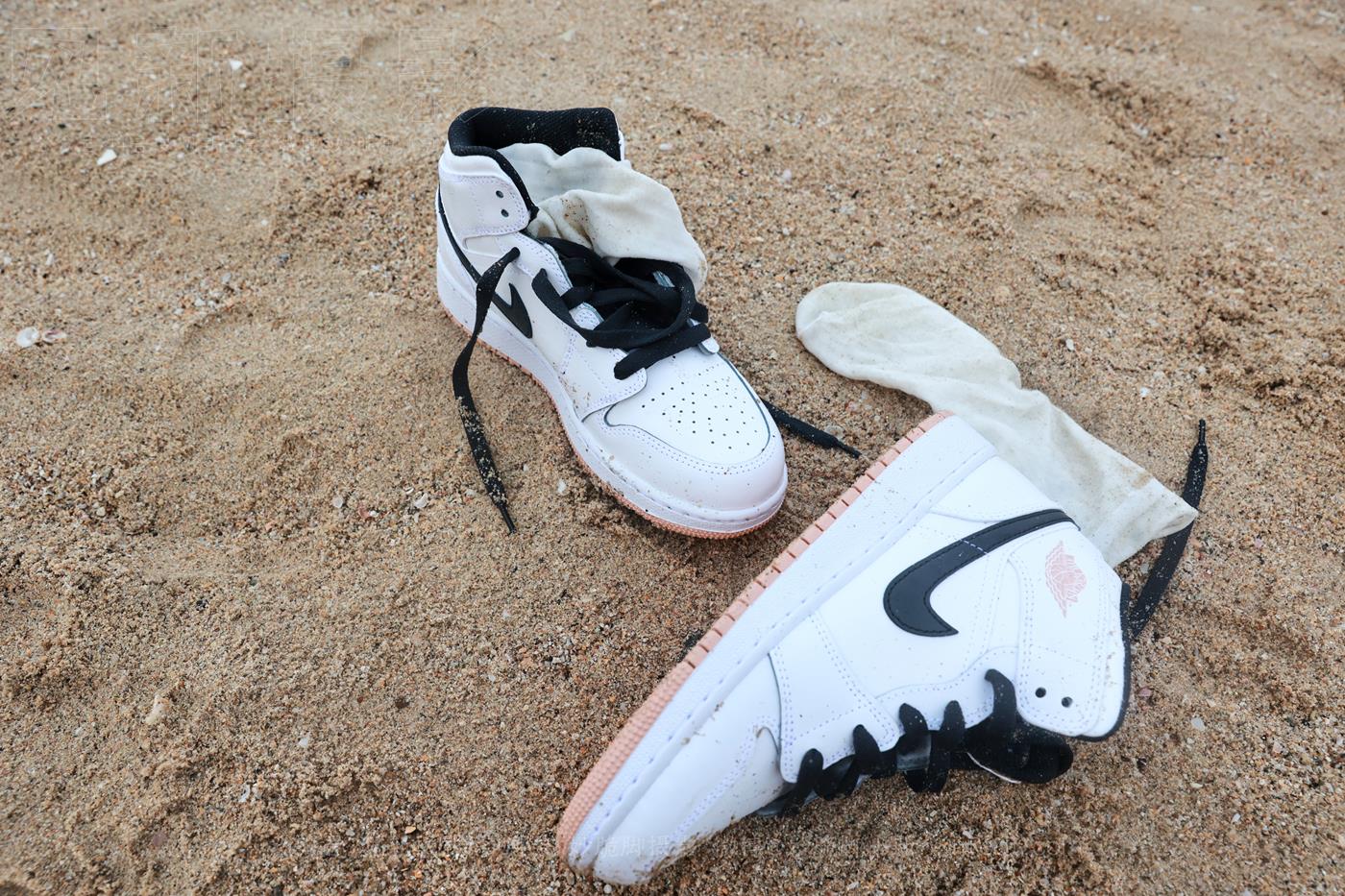 图片[246]-[见新摄影]NO.019 世界上最甜美的沙滩校园风，连海风都是甜的[252P] – 速更版-美库