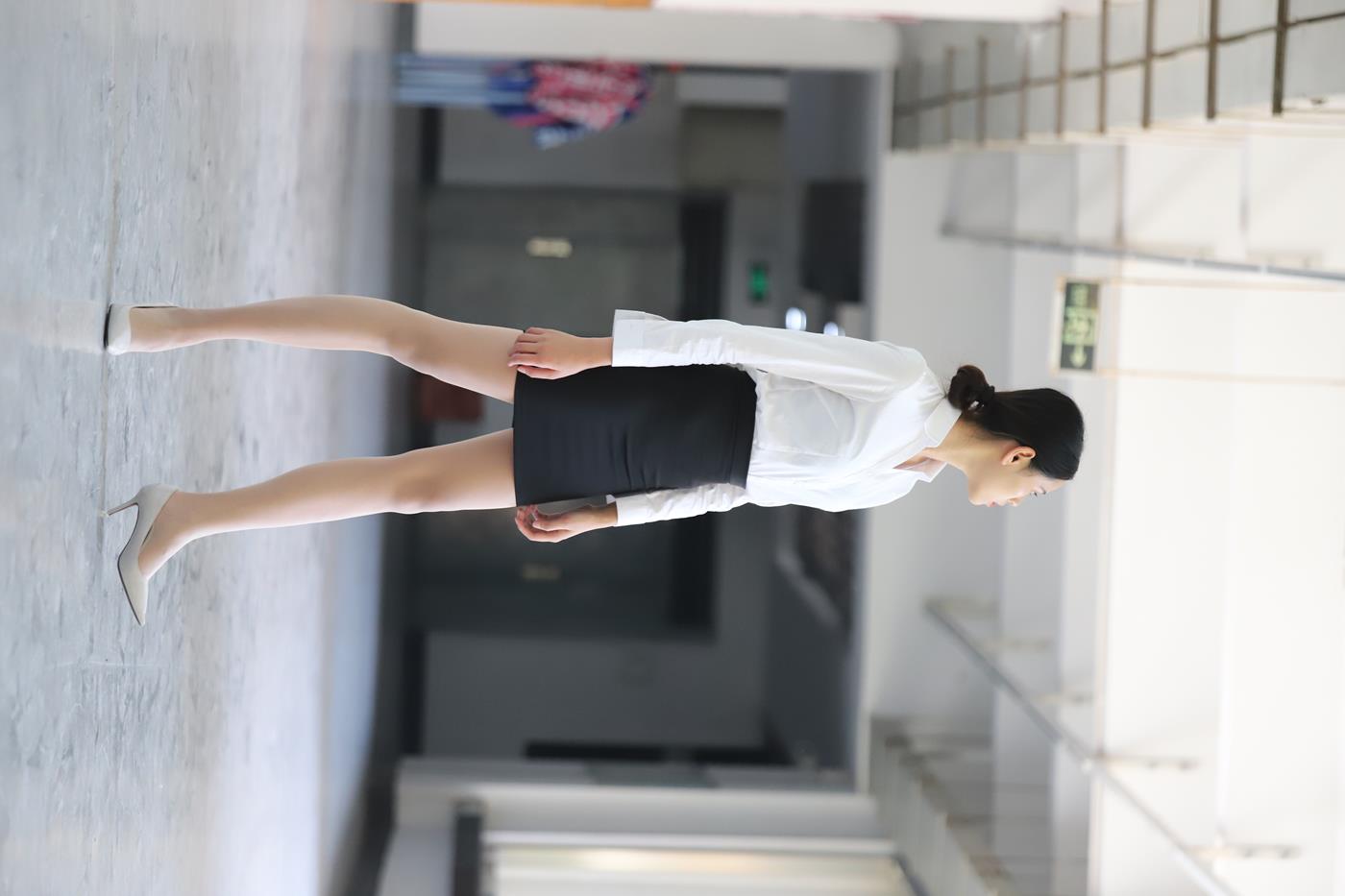 图片[16]-大西瓜爱牙膏-2019 9月活动 模特2（二） 高跟制服OL (2) [91P] – 速更版-美库