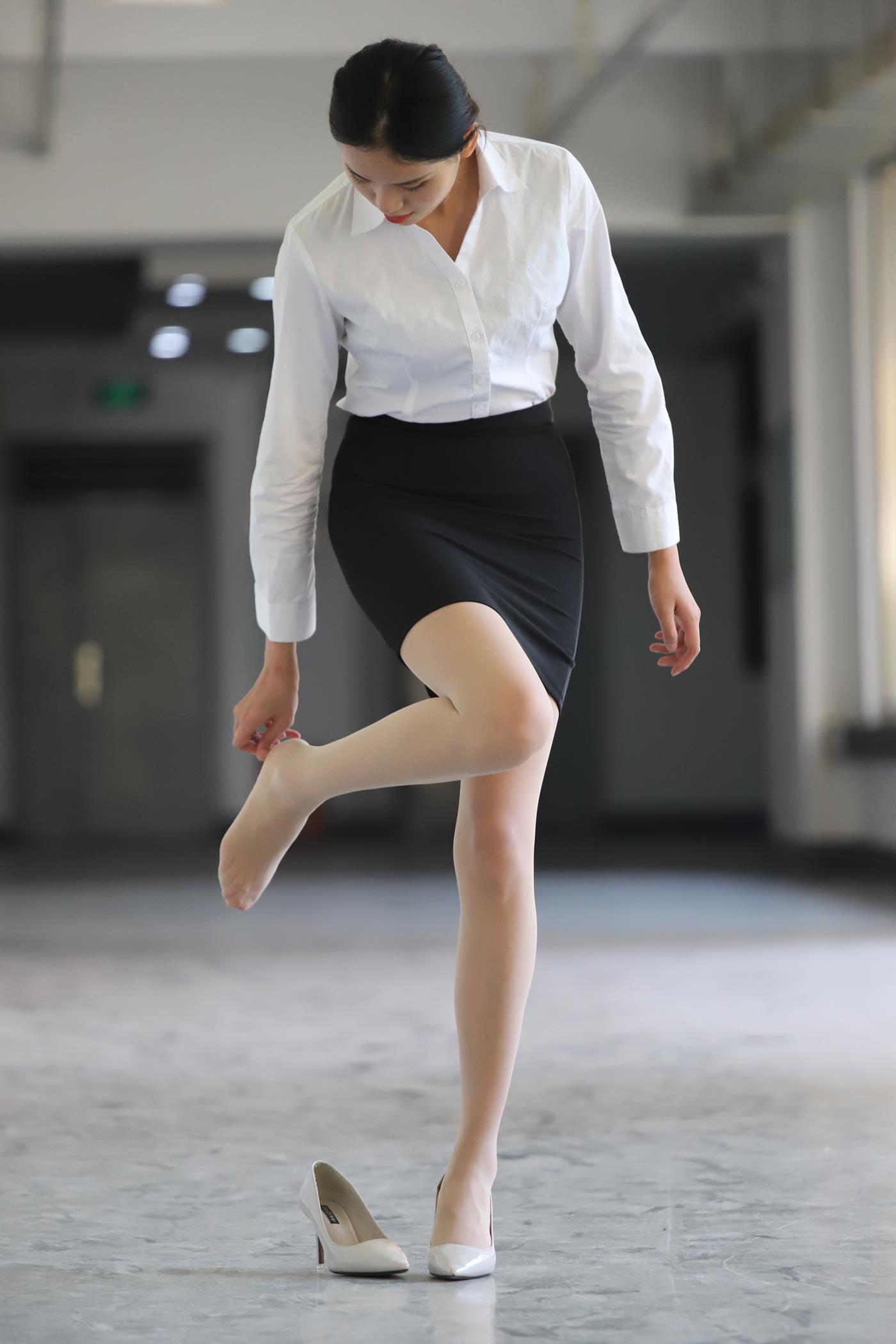 图片[33]-大西瓜爱牙膏-2019 9月活动 模特2（二） 高跟制服OL (2) [91P] – 速更版-美库