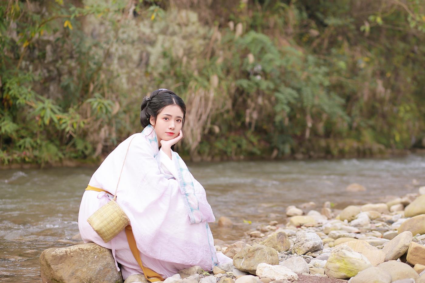 图片[12]-[YITUYU艺图语] 2021.11.06 春江 沂越 [23P] – 速更版-美库