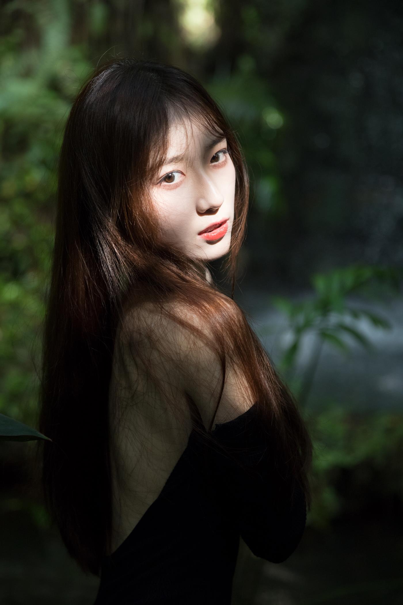 图片[22]-[YITUYU艺图语] 2021.11.08 白月光 KK [24P] – 速更版-美库