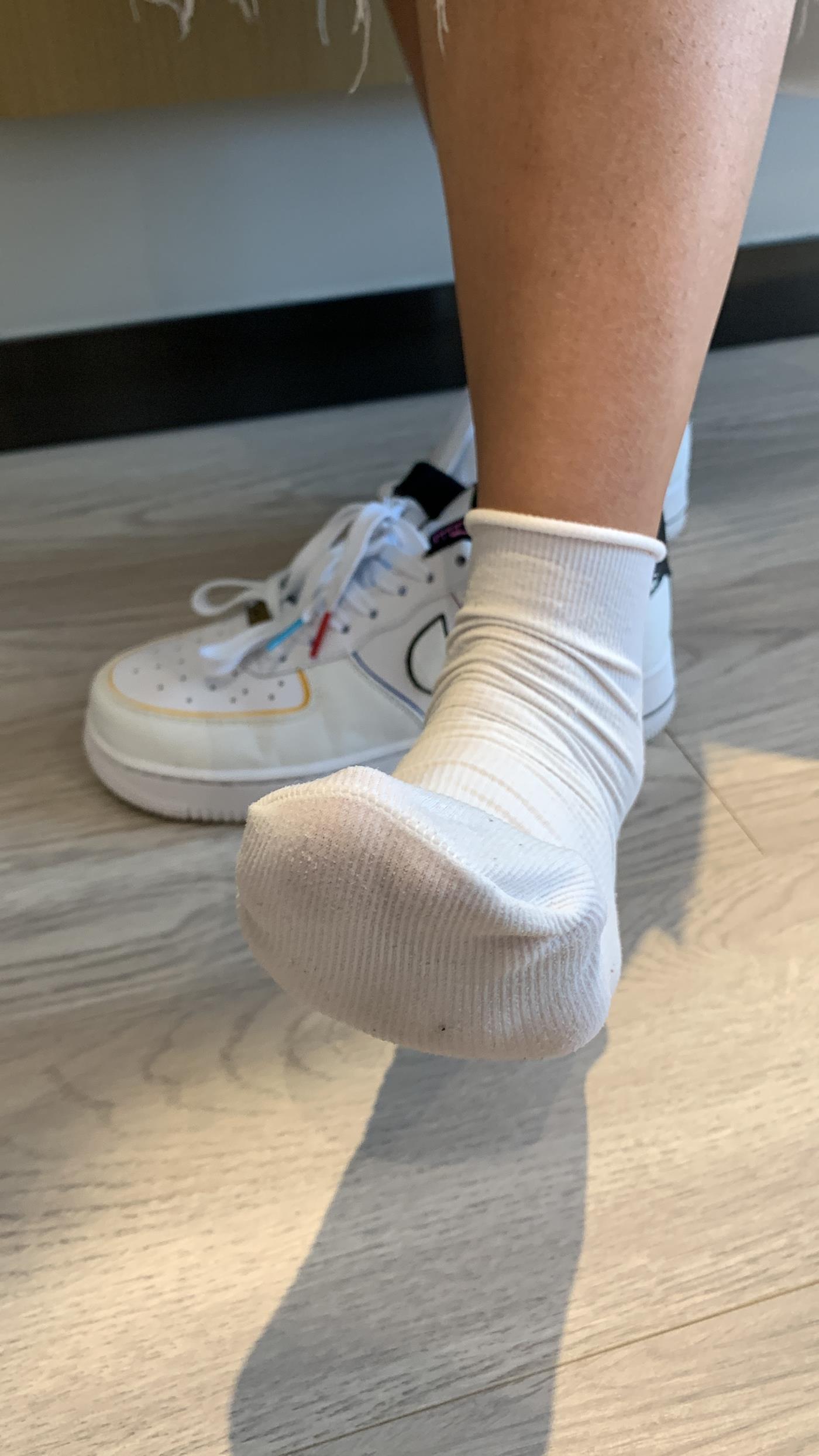 图片[70]-[誉铭传媒]袜足摄影 2022年《4月整合福利》[92P] – 速更版-美库