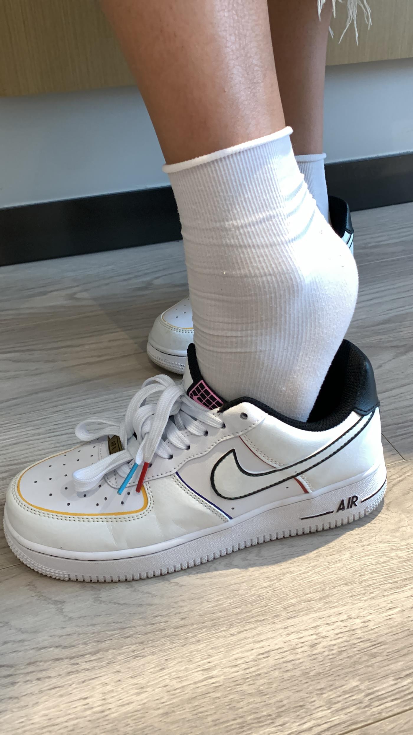 图片[74]-[誉铭传媒]袜足摄影 2022年《4月整合福利》[92P] – 速更版-美库