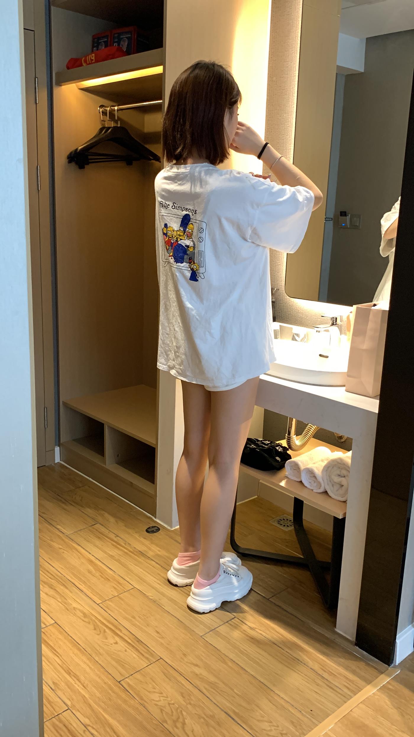 图片[91]-[誉铭传媒]袜足摄影 2022年《4月整合福利》[92P] – 速更版-美库