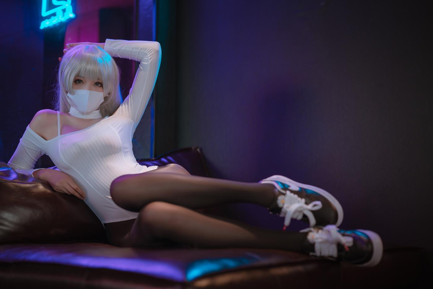 图片[13]-轩萧学姐  高开叉运动鞋 茑 [61P] – 速更版-美库