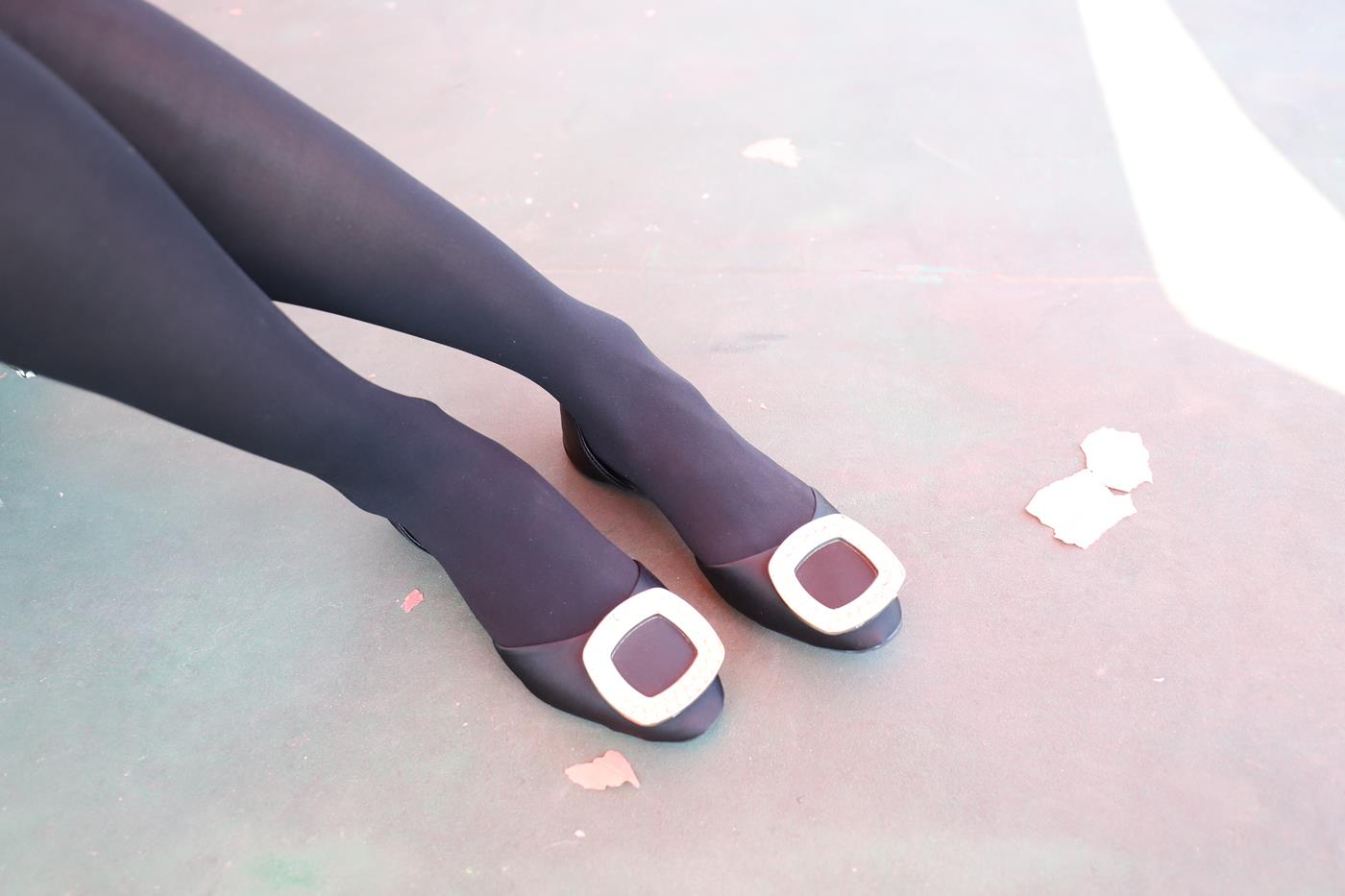 图片[27]-大西瓜爱牙膏-2019 9月活动 模特2（二） 黑丝碎花裙 (1) [74P] – 速更版-美库