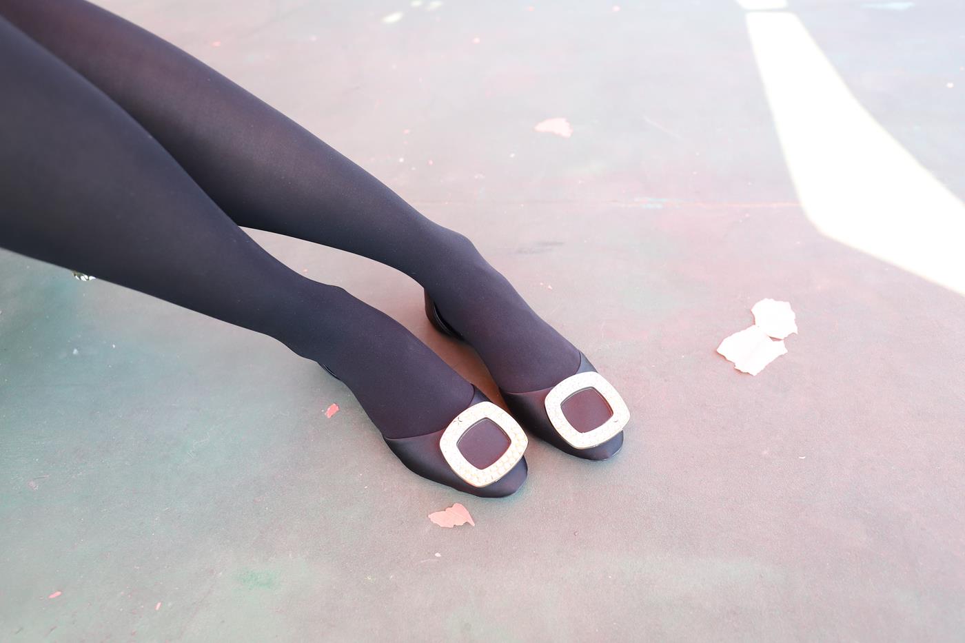 图片[28]-大西瓜爱牙膏-2019 9月活动 模特2（二） 黑丝碎花裙 (1) [74P] – 速更版-美库