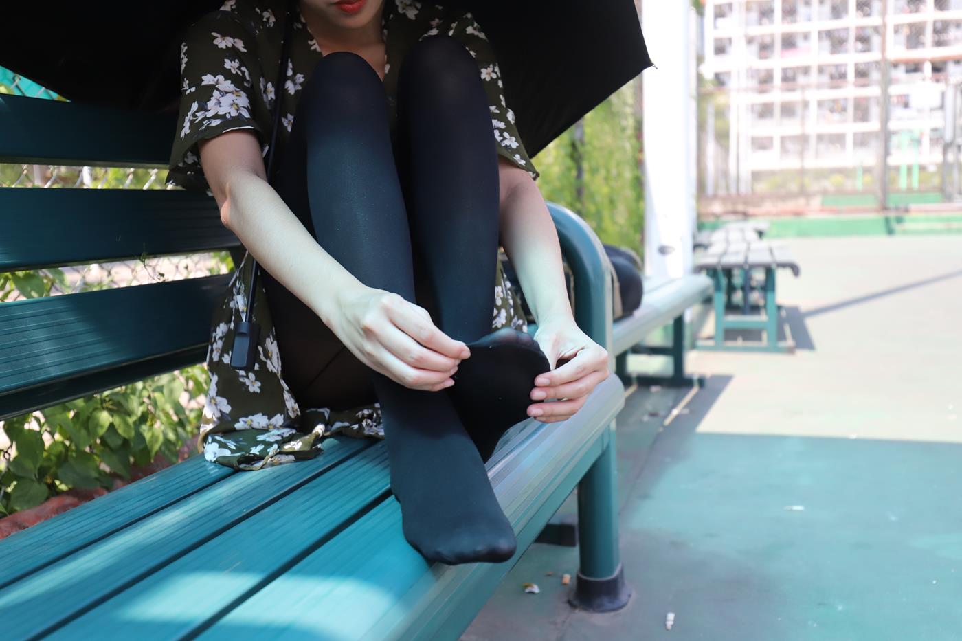 图片[18]-大西瓜爱牙膏-2019 9月活动 模特2（二） 黑丝碎花裙 (3) [70P] – 速更版-美库