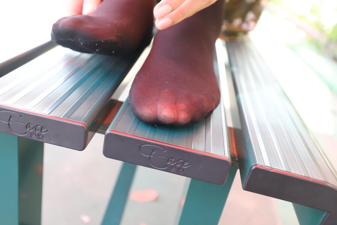 图片[43]-大西瓜爱牙膏-2019 9月活动 模特2（二） 黑丝碎花裙 (1) [74P] – 速更版-美库