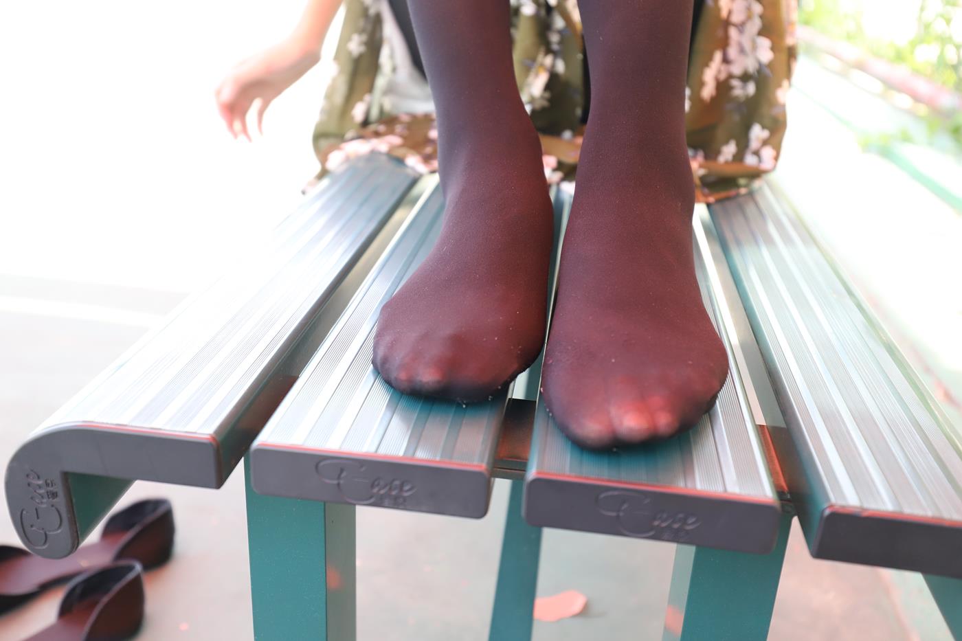 图片[44]-大西瓜爱牙膏-2019 9月活动 模特2（二） 黑丝碎花裙 (1) [74P] – 速更版-美库