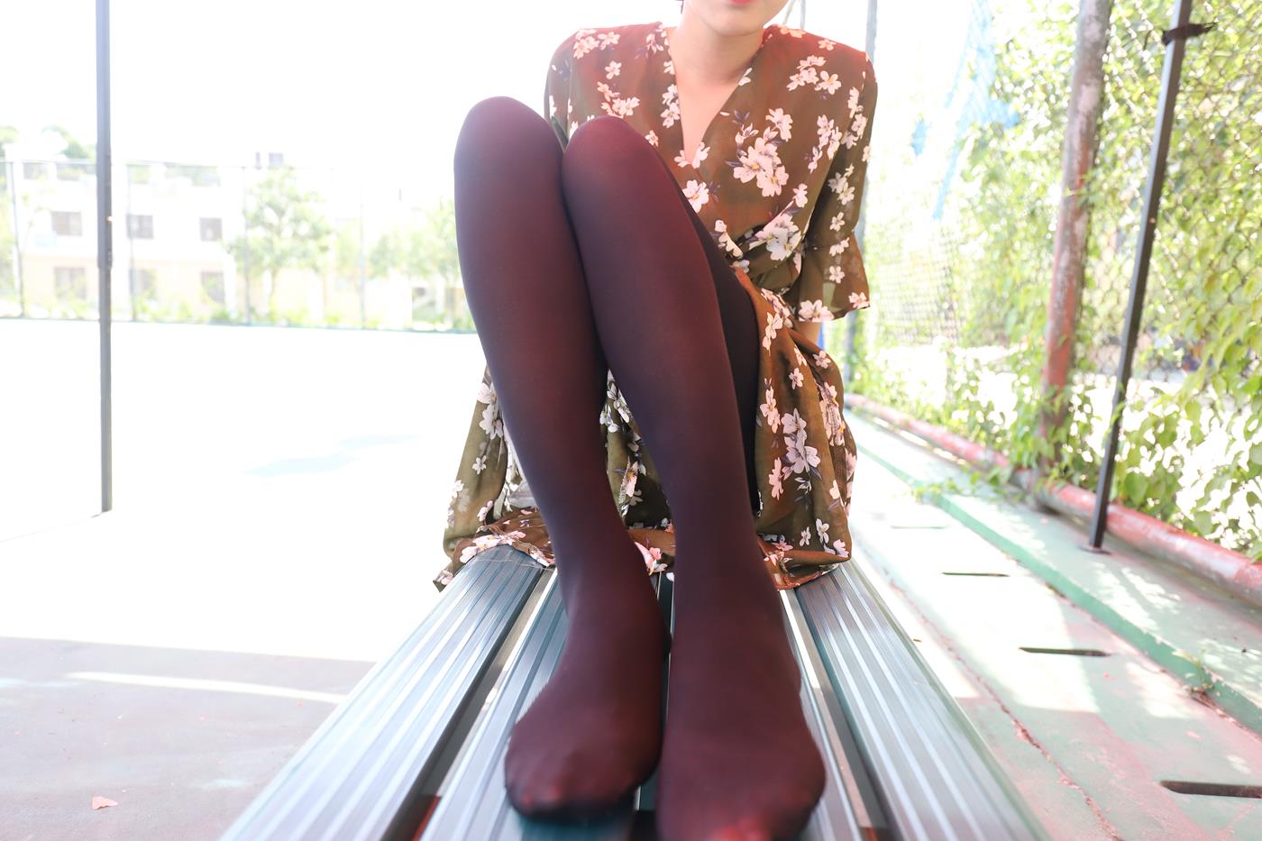 图片[45]-大西瓜爱牙膏-2019 9月活动 模特2（二） 黑丝碎花裙 (1) [74P] – 速更版-美库