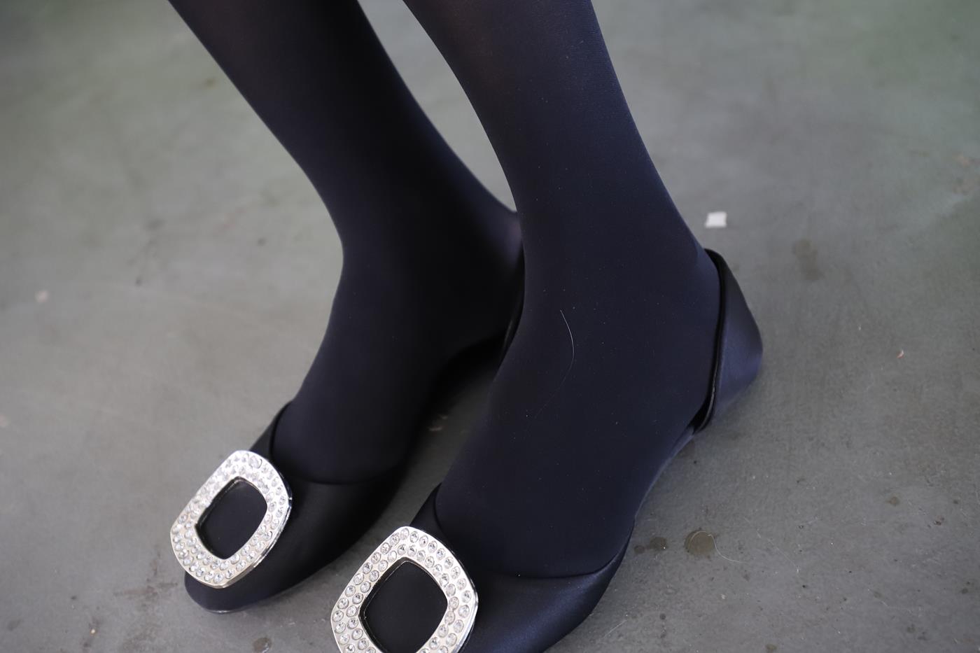 图片[14]-大西瓜爱牙膏-2019 9月活动 模特2（二） 黑丝碎花裙 (4) [85P] – 速更版-美库