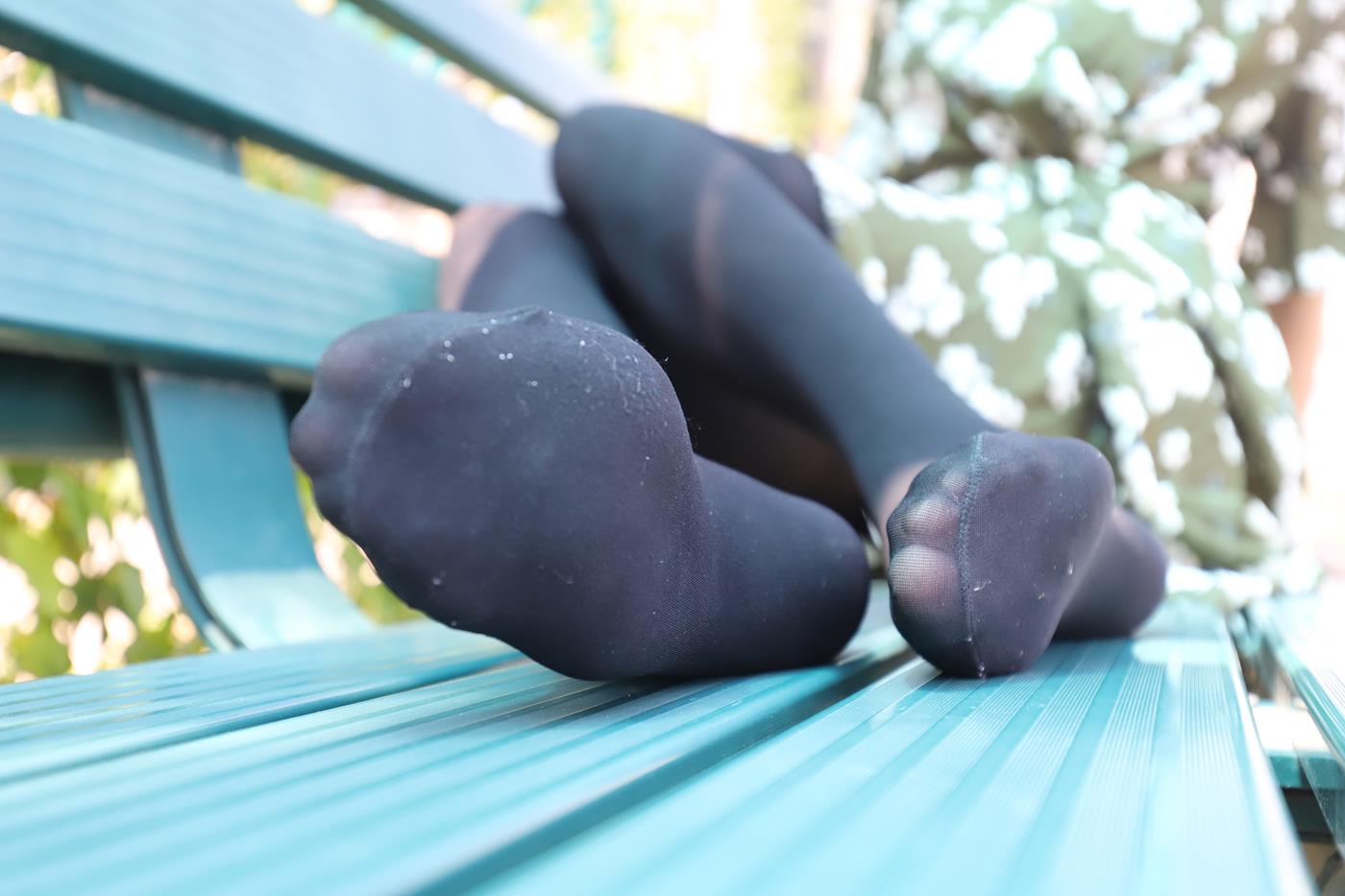 图片[35]-大西瓜爱牙膏-2019 9月活动 模特2（二） 黑丝碎花裙 (2) [72P] – 速更版-美库