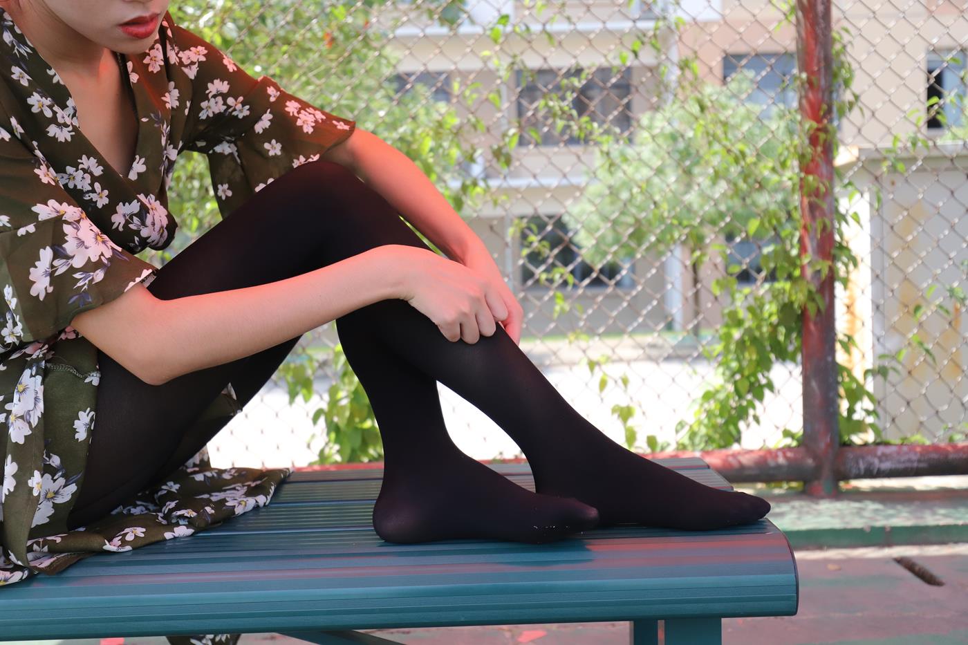 图片[40]-大西瓜爱牙膏-2019 9月活动 模特2（二） 黑丝碎花裙 (2) [72P] – 速更版-美库