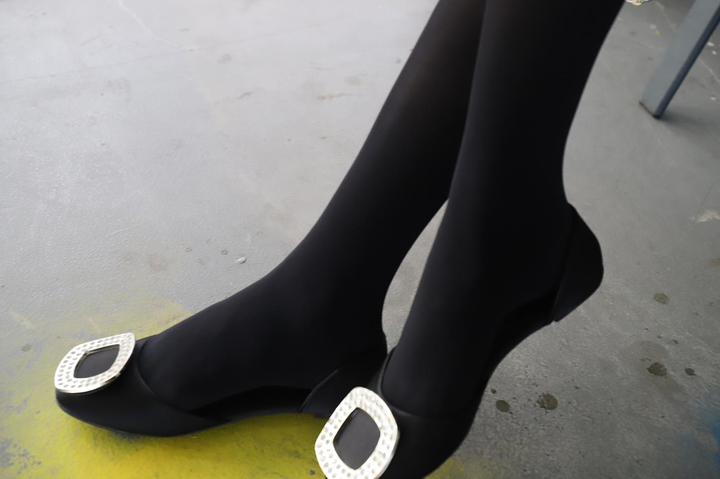 图片[11]-大西瓜爱牙膏-2019 9月活动 模特2（二） 黑丝碎花裙 (5) [85P] – 速更版-美库