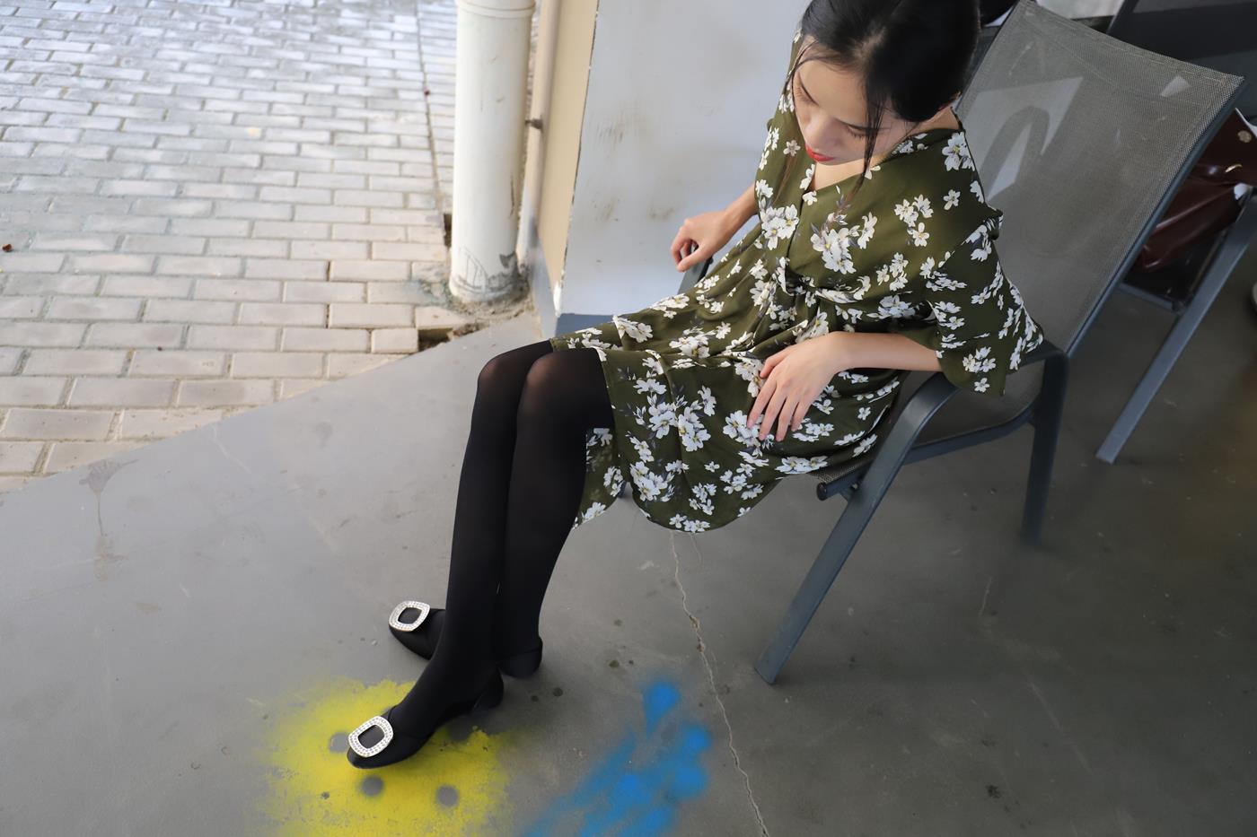 图片[15]-大西瓜爱牙膏-2019 9月活动 模特2（二） 黑丝碎花裙 (5) [85P] – 速更版-美库