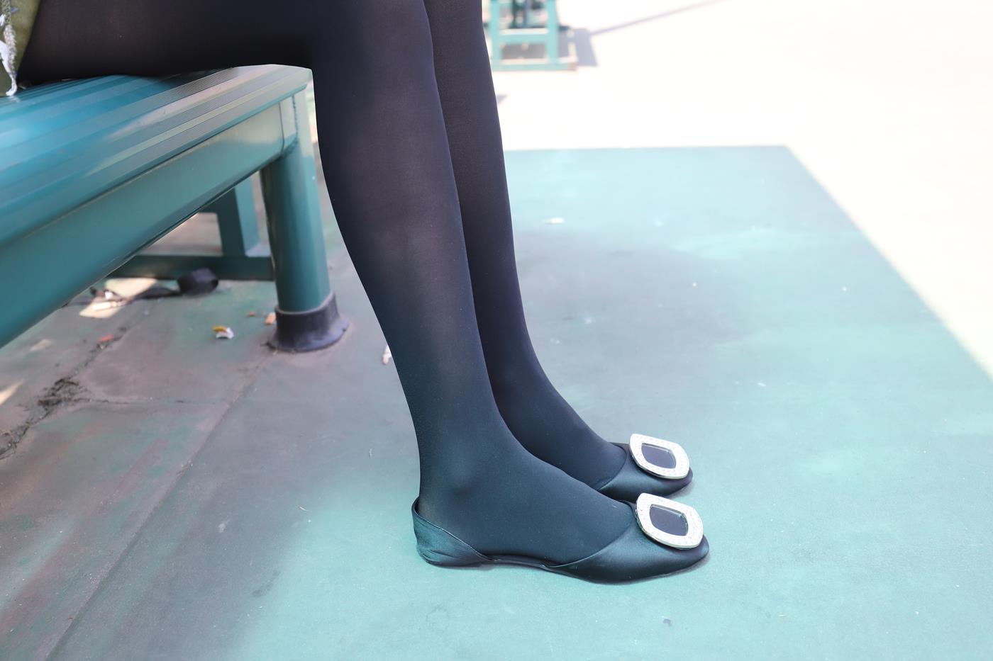 图片[43]-大西瓜爱牙膏-2019 9月活动 模特2（二） 黑丝碎花裙 (3) [70P] – 速更版-美库