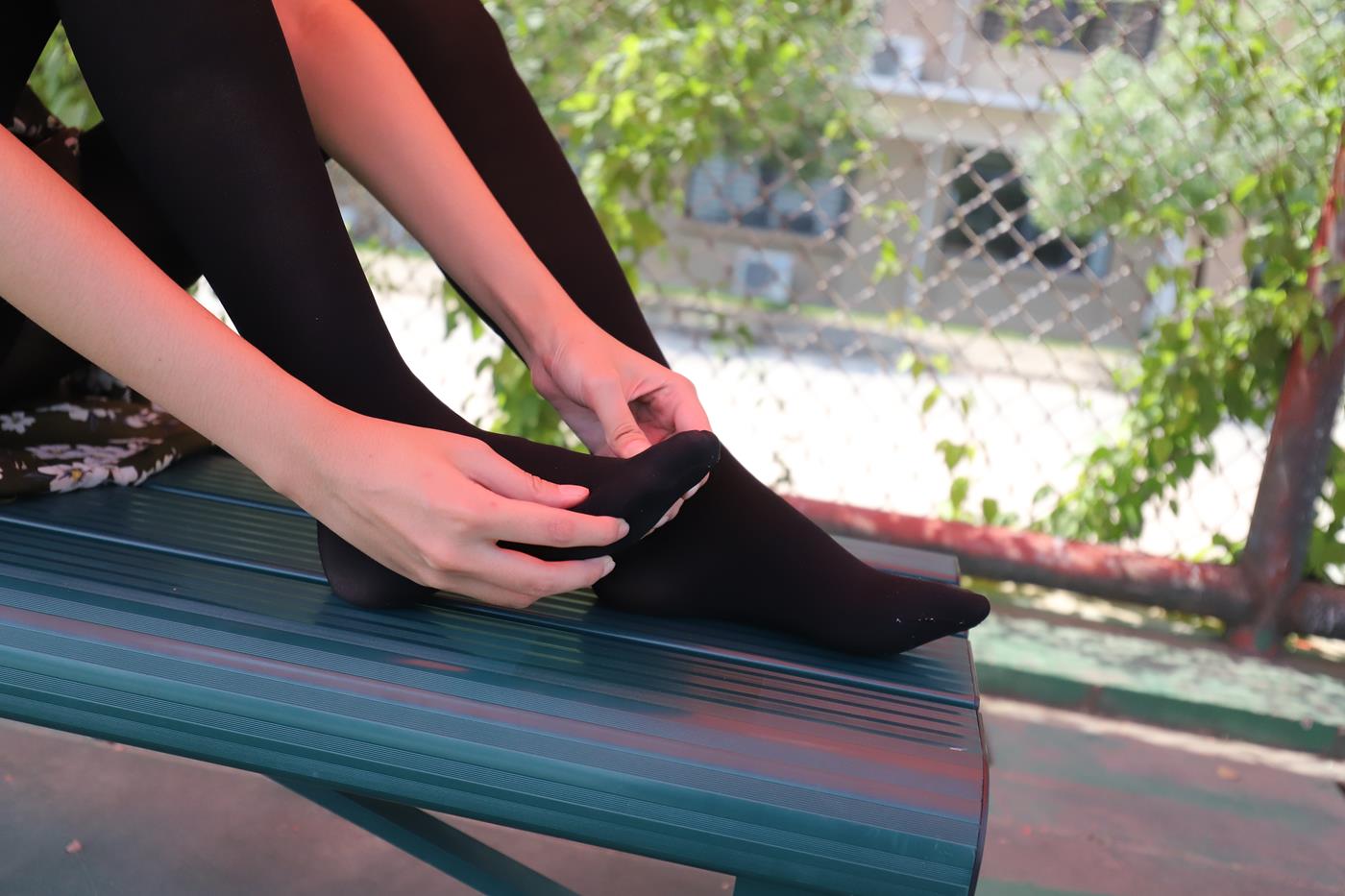 图片[51]-大西瓜爱牙膏-2019 9月活动 模特2（二） 黑丝碎花裙 (2) [72P] – 速更版-美库