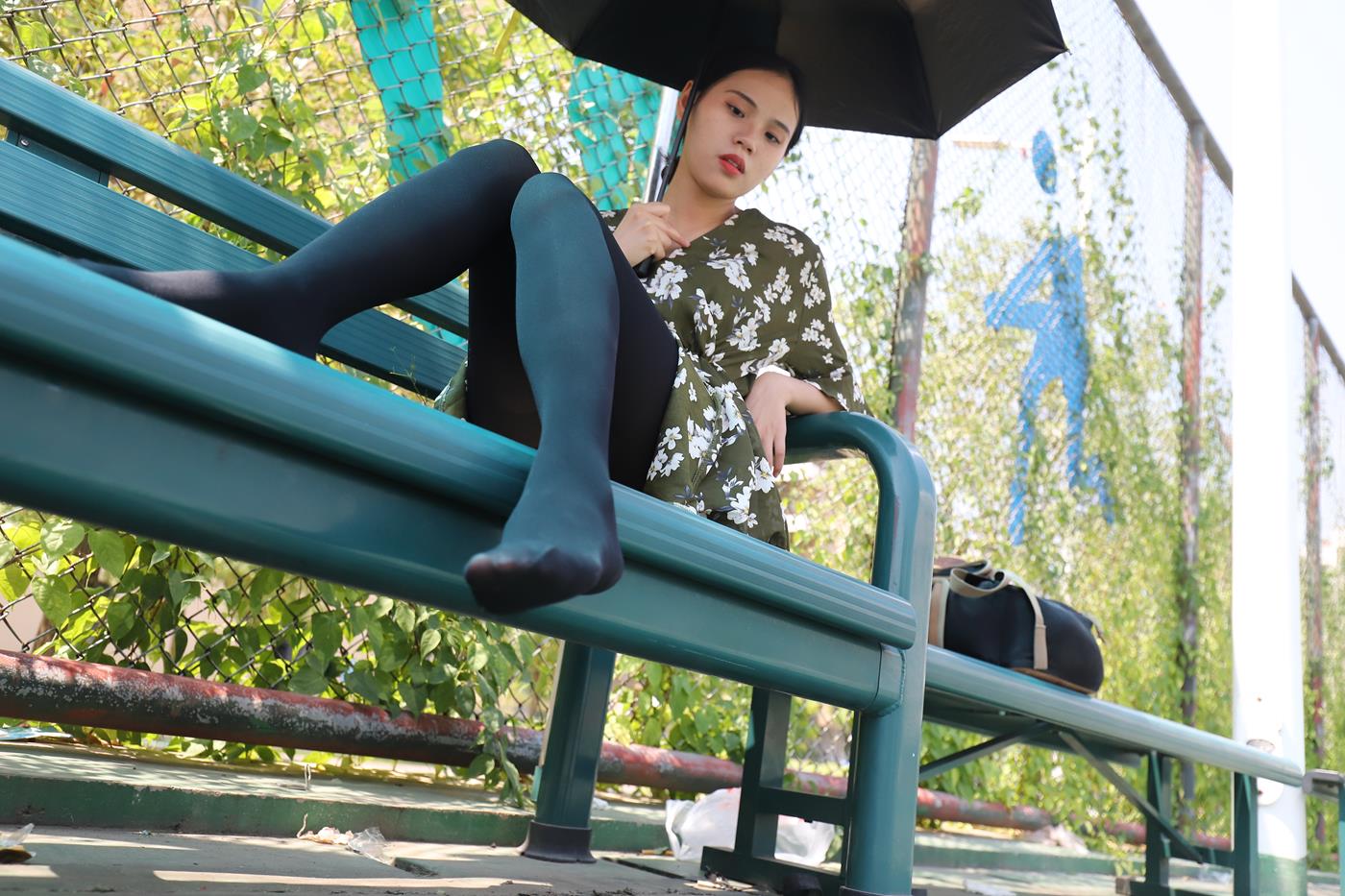 图片[49]-大西瓜爱牙膏-2019 9月活动 模特2（二） 黑丝碎花裙 (3) [70P] – 速更版-美库