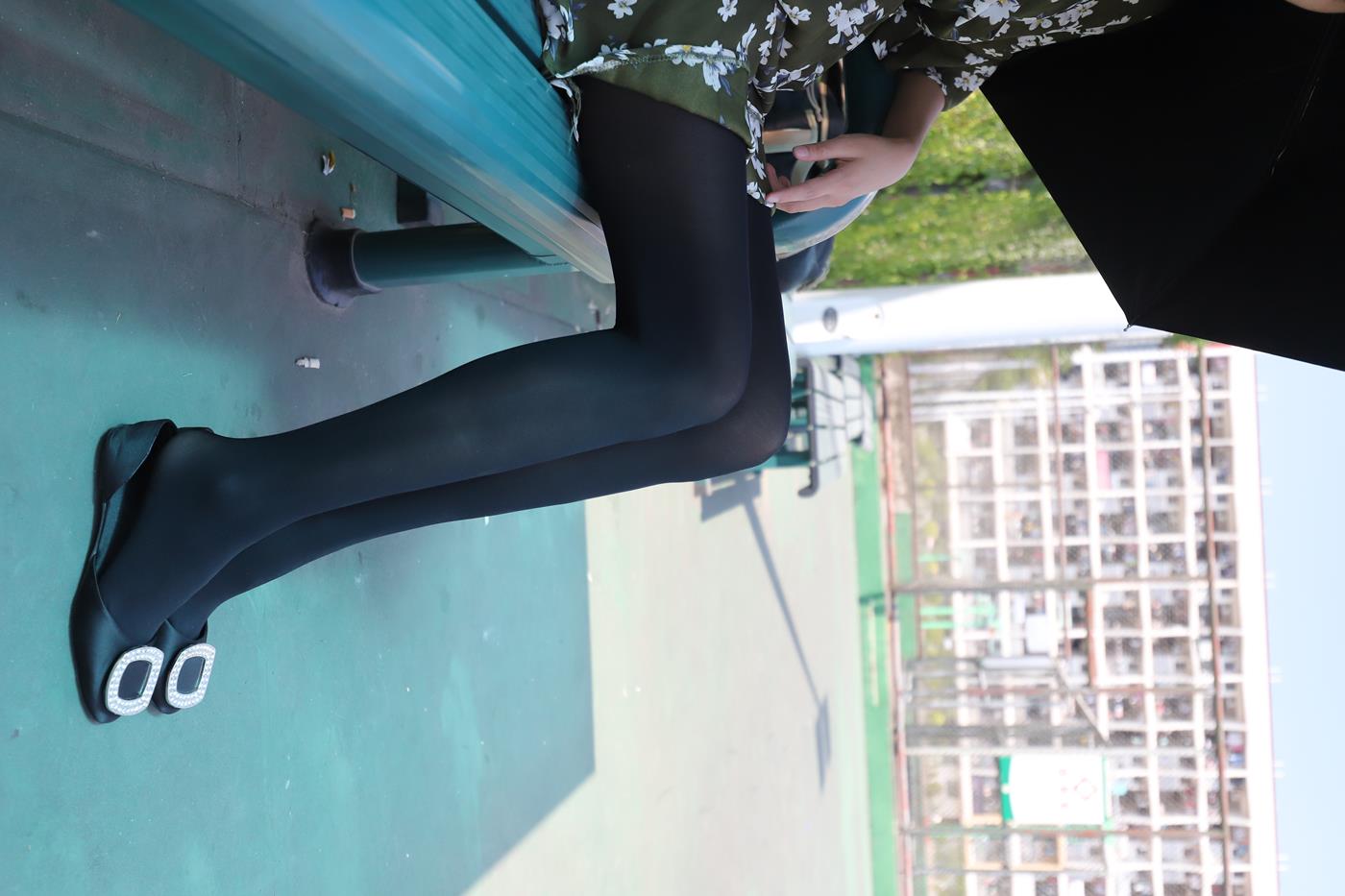 图片[40]-大西瓜爱牙膏-2019 9月活动 模特2（二） 黑丝碎花裙 (4) [85P] – 速更版-美库