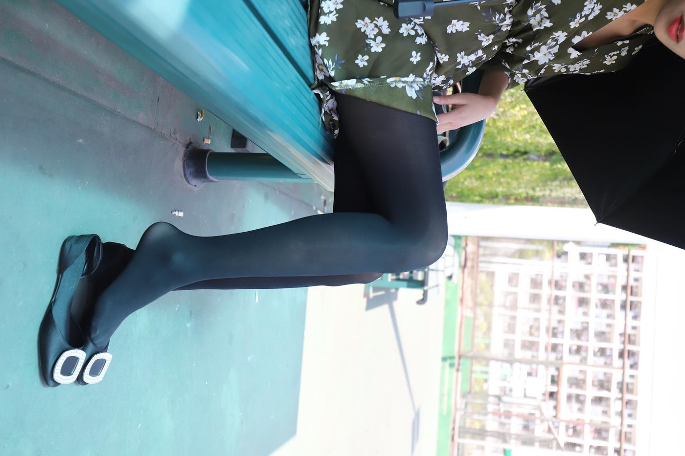 图片[44]-大西瓜爱牙膏-2019 9月活动 模特2（二） 黑丝碎花裙 (4) [85P] – 速更版-美库