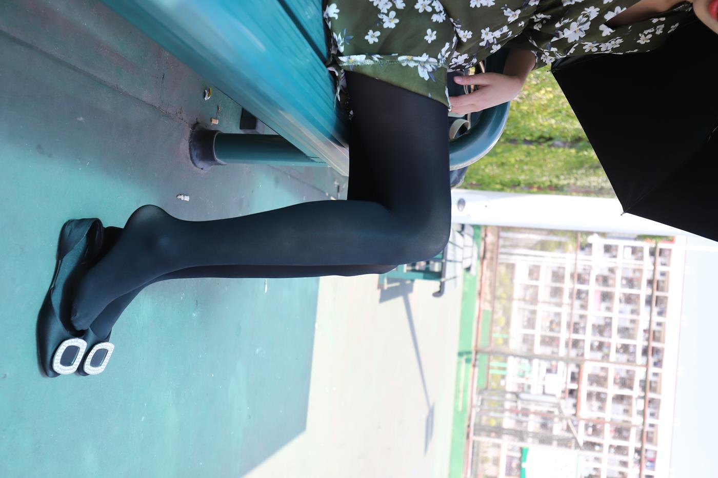 图片[45]-大西瓜爱牙膏-2019 9月活动 模特2（二） 黑丝碎花裙 (4) [85P] – 速更版-美库