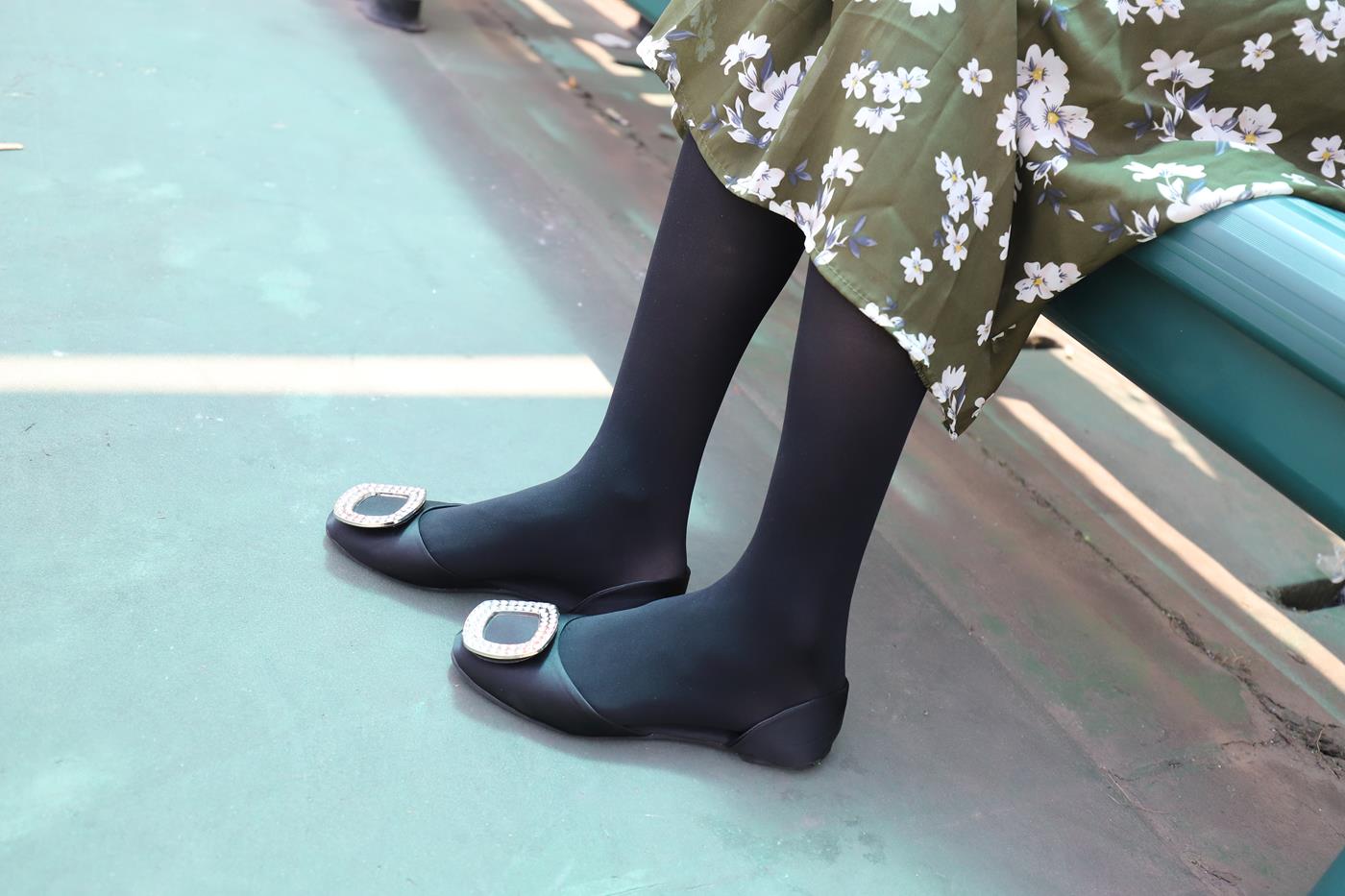 图片[67]-大西瓜爱牙膏-2019 9月活动 模特2（二） 黑丝碎花裙 (2) [72P] – 速更版-美库