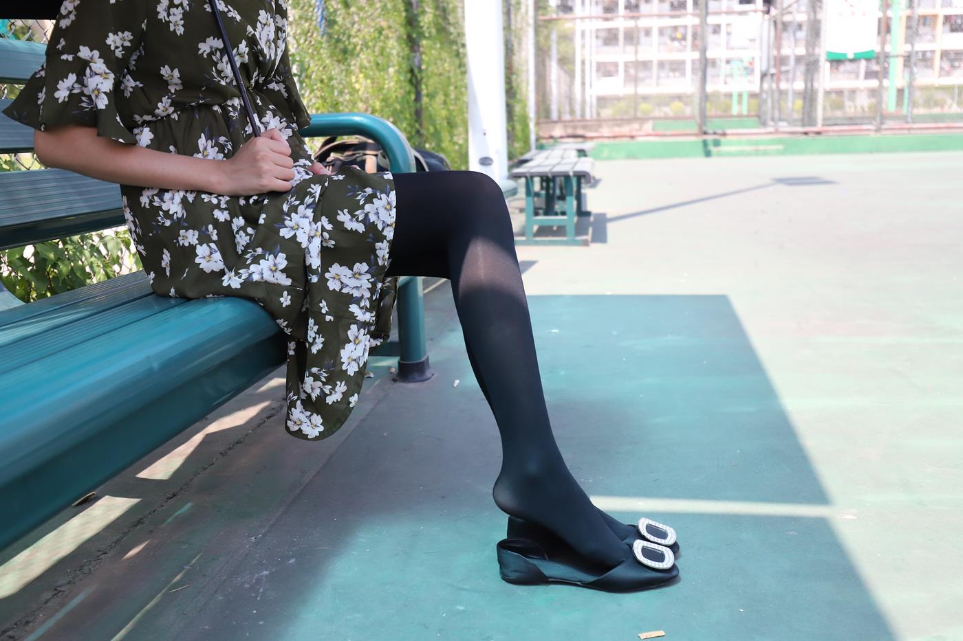 图片[50]-大西瓜爱牙膏-2019 9月活动 模特2（二） 黑丝碎花裙 (4) [85P] – 速更版-美库