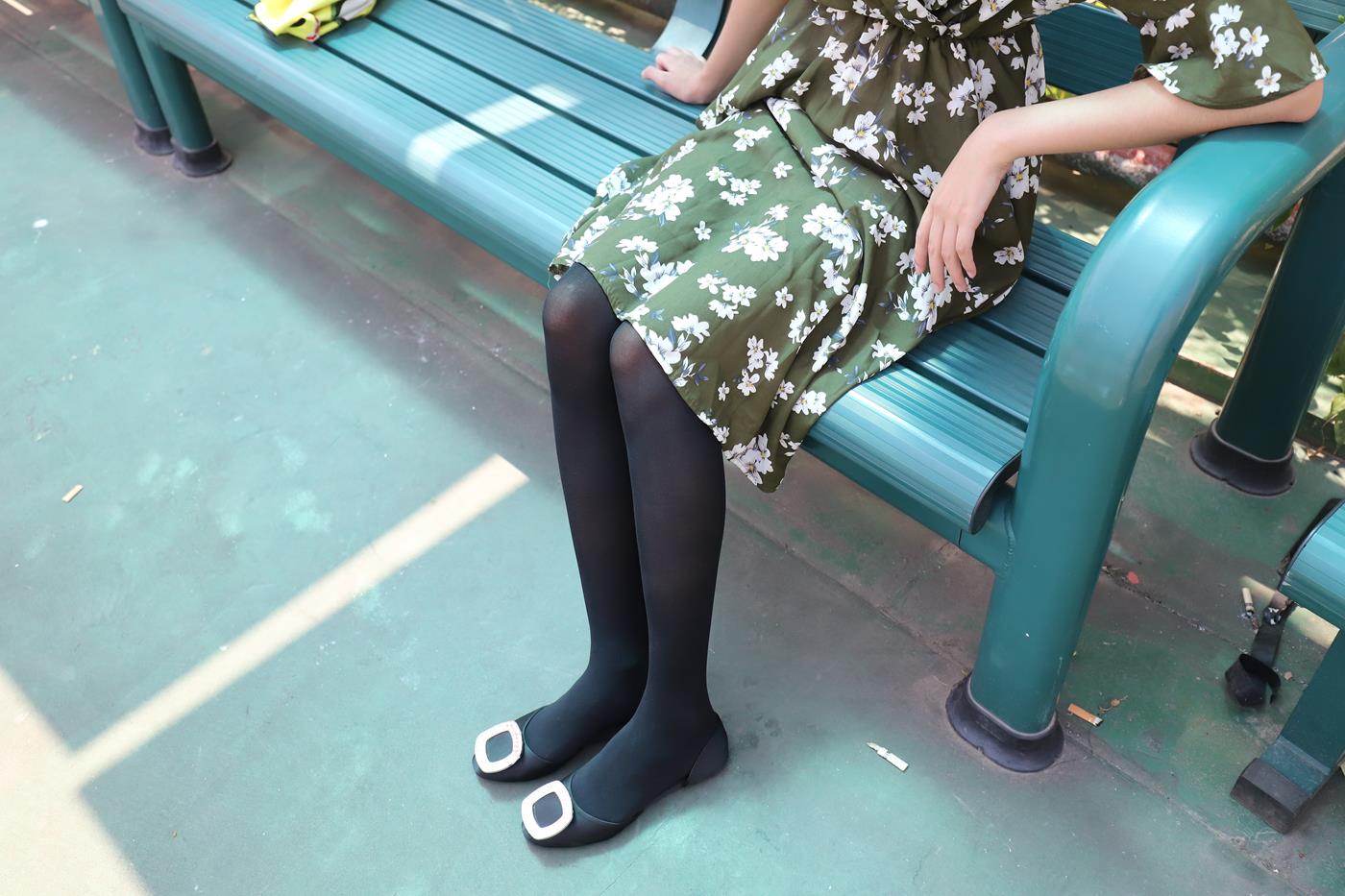 图片[71]-大西瓜爱牙膏-2019 9月活动 模特2（二） 黑丝碎花裙 (2) [72P] – 速更版-美库