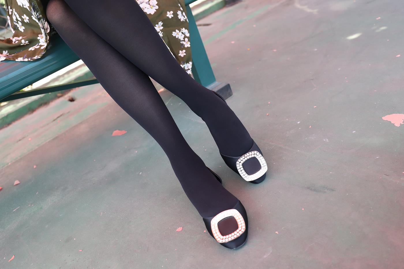 图片[25]-大西瓜爱牙膏-2019 9月活动 模特2（二） 黑丝碎花裙 (6) [60P] – 速更版-美库