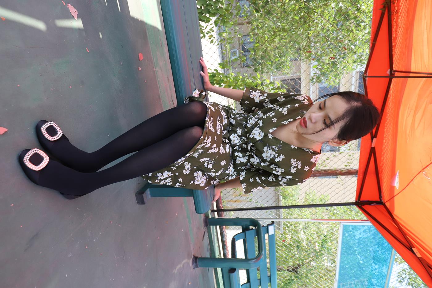 图片[26]-大西瓜爱牙膏-2019 9月活动 模特2（二） 黑丝碎花裙 (6) [60P] – 速更版-美库