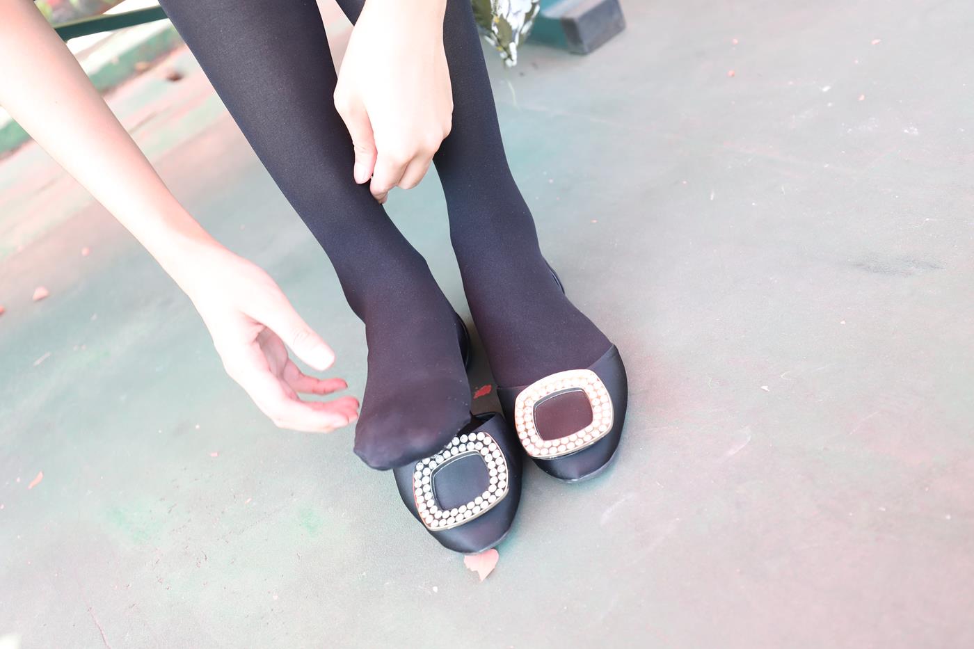 图片[36]-大西瓜爱牙膏-2019 9月活动 模特2（二） 黑丝碎花裙 (6) [60P] – 速更版-美库