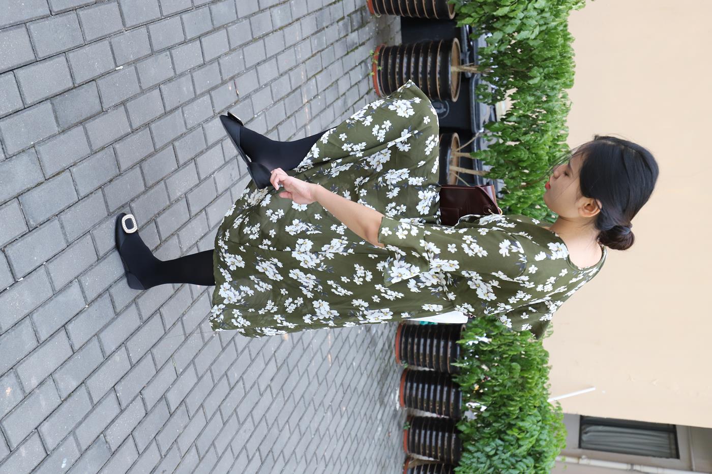 图片[43]-大西瓜爱牙膏-2019 9月活动 模特2（二） 黑丝碎花裙 (5) [85P] – 速更版-美库